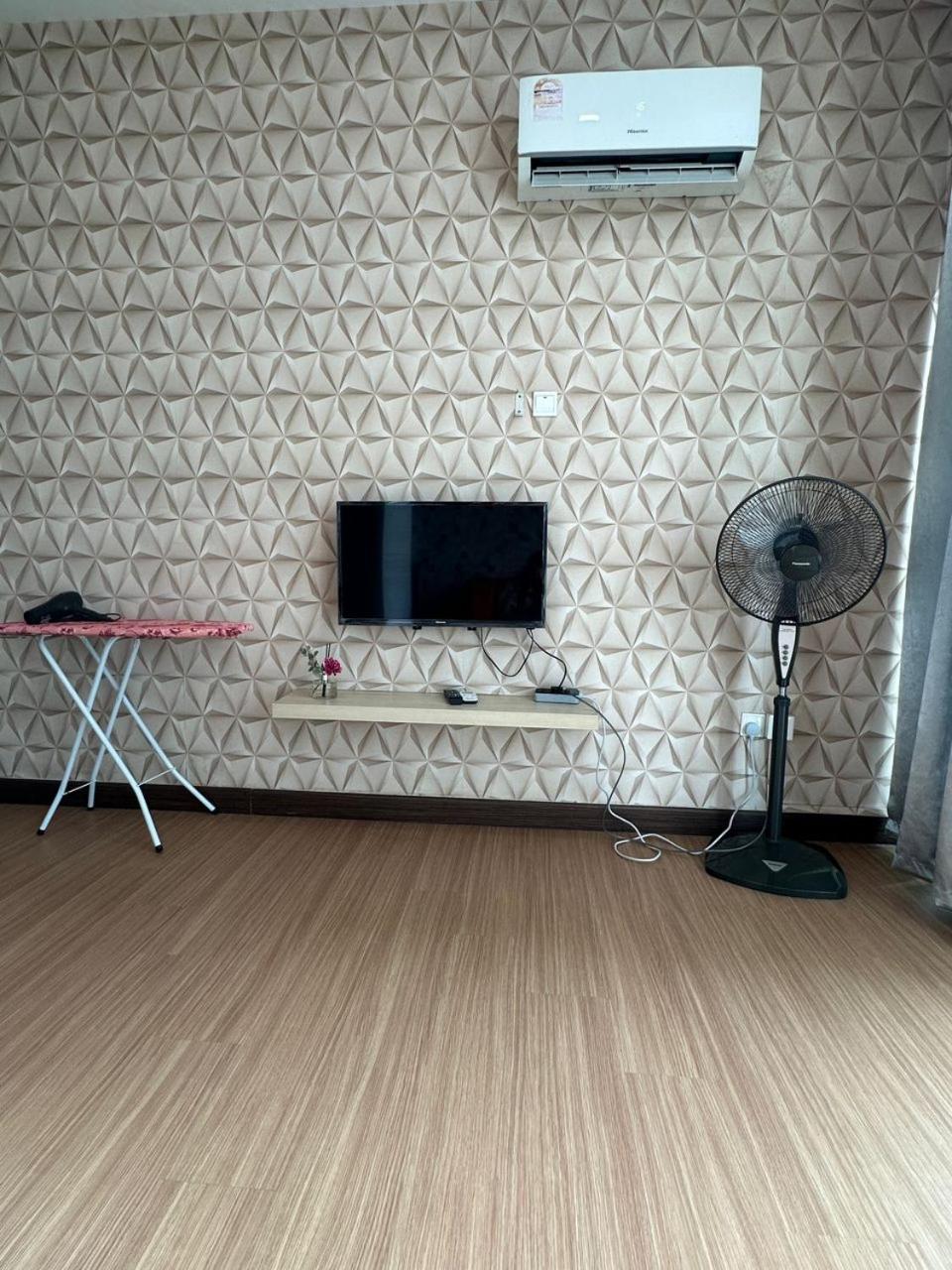 Plazio 1 Bedroom & Studio