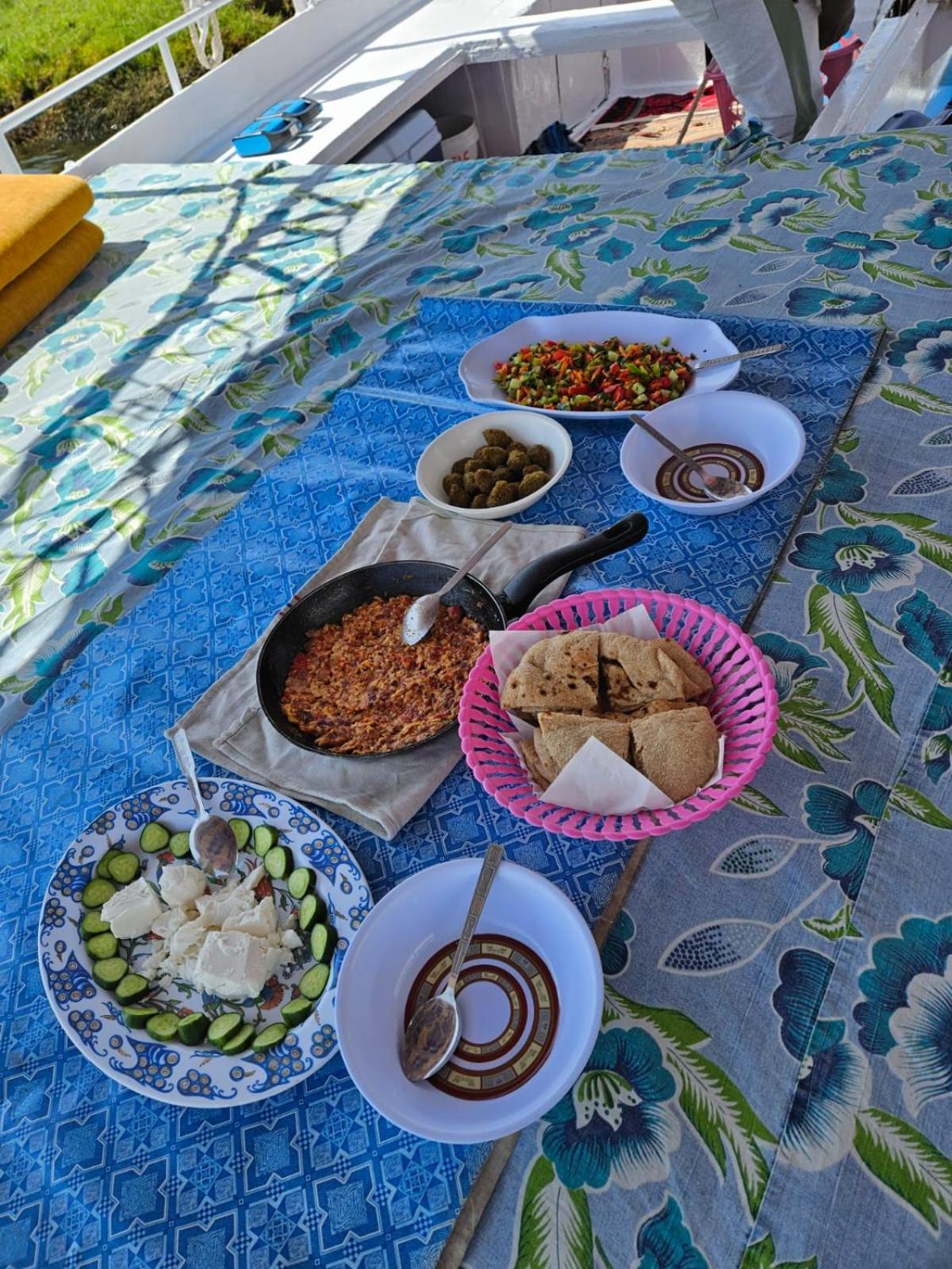 Felucca Sailing Boat Overnight Experience