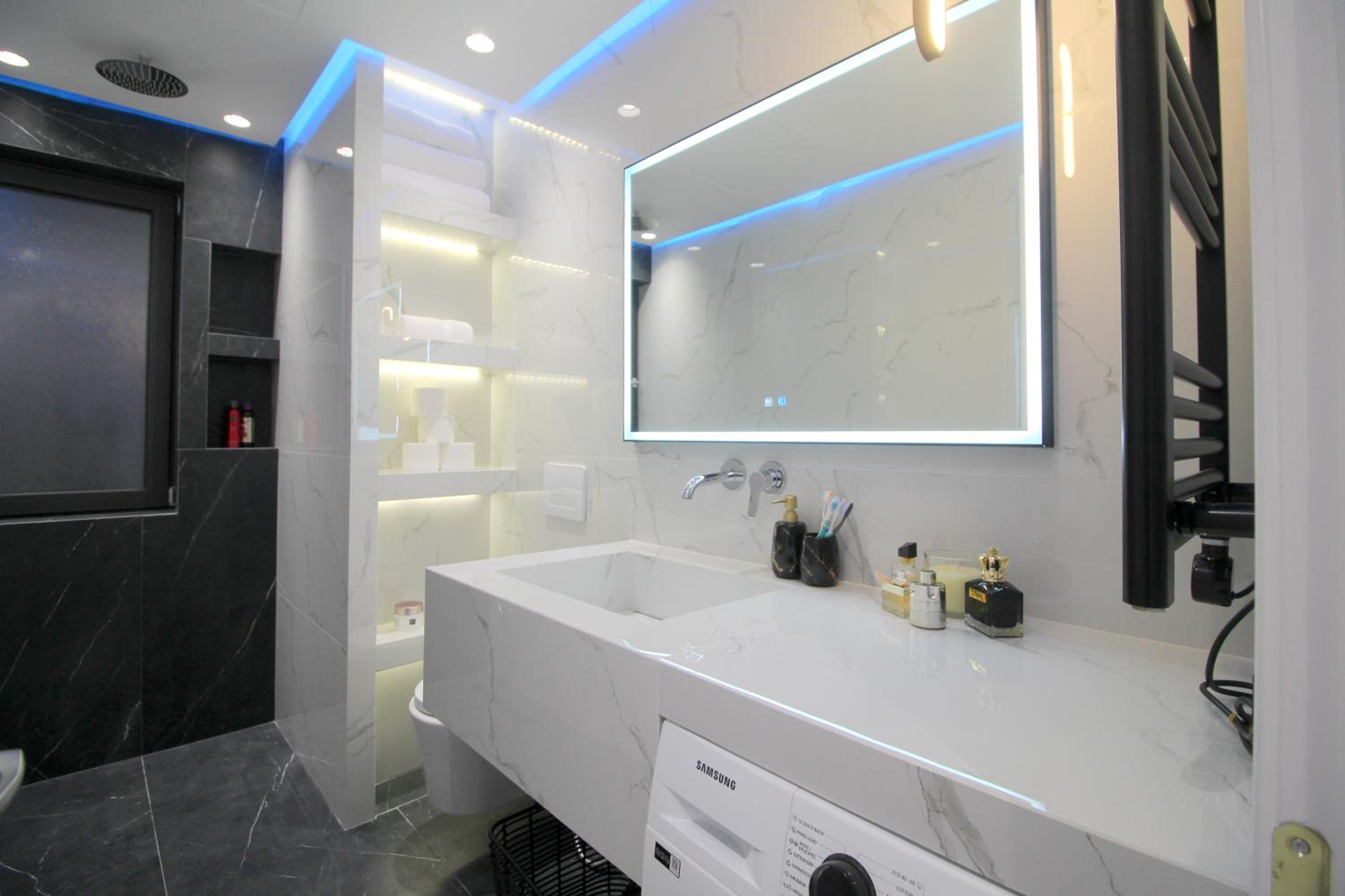 oli golden beach residence