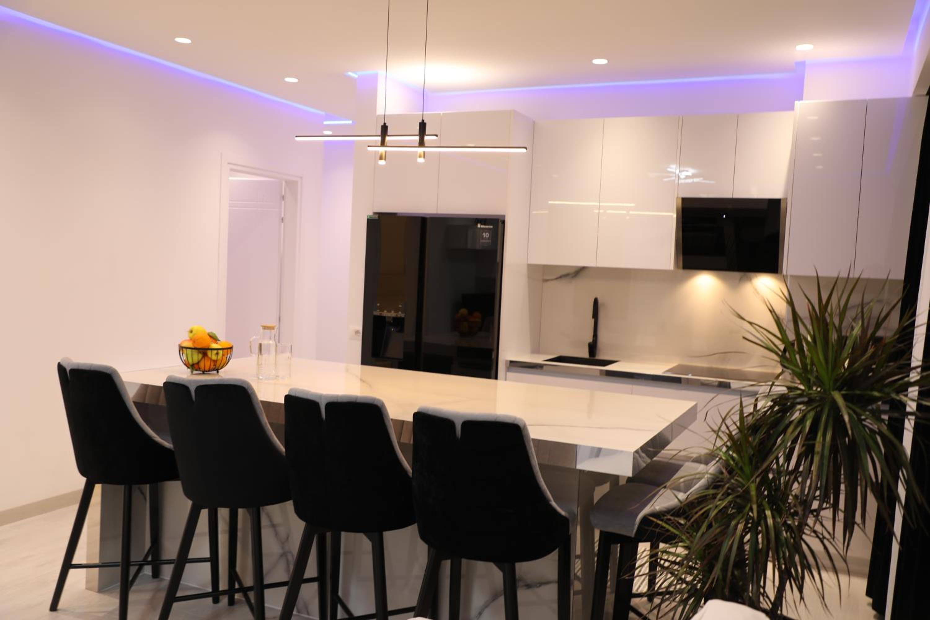 oli golden beach residence