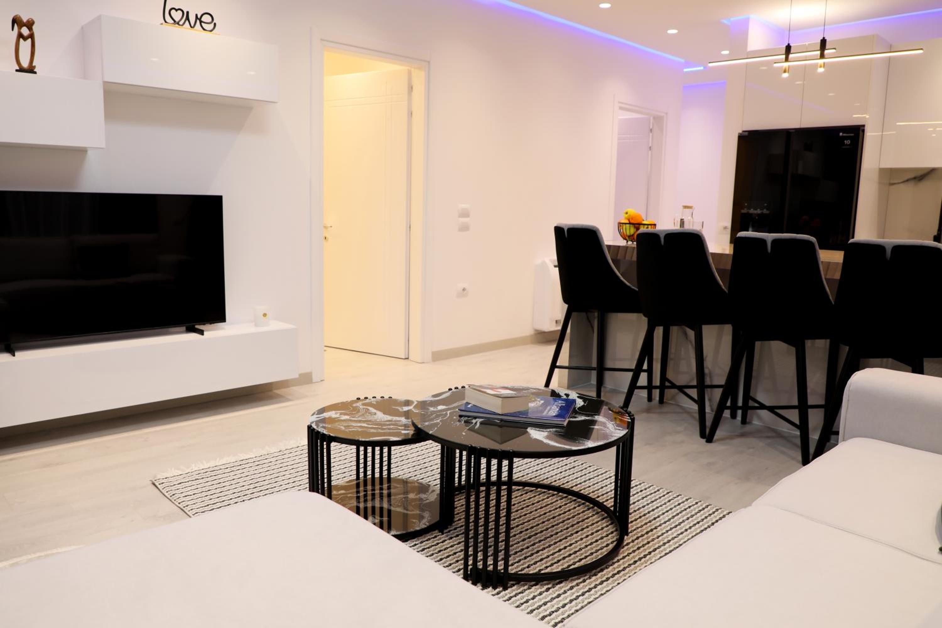 oli golden beach residence