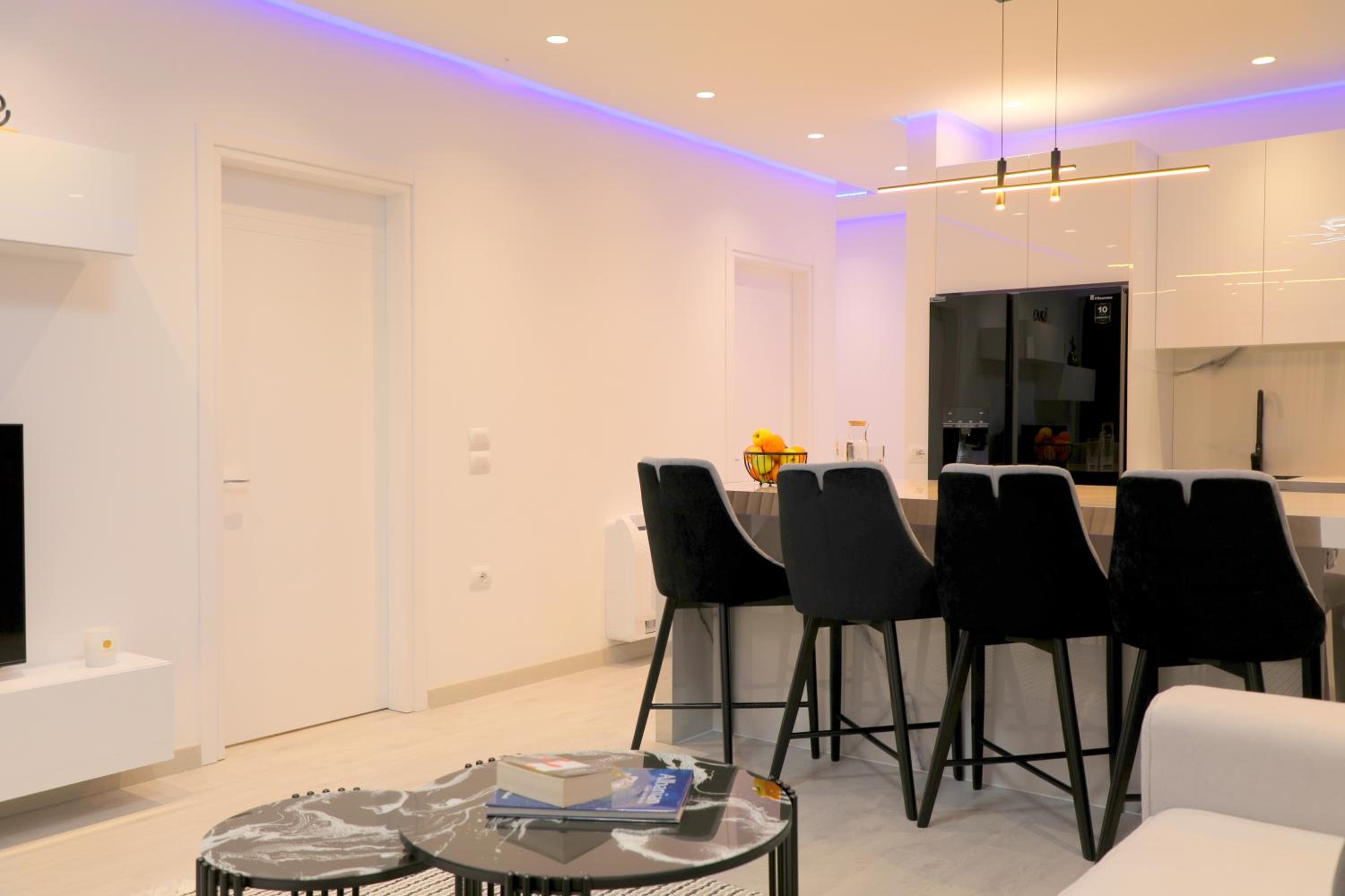 oli golden beach residence