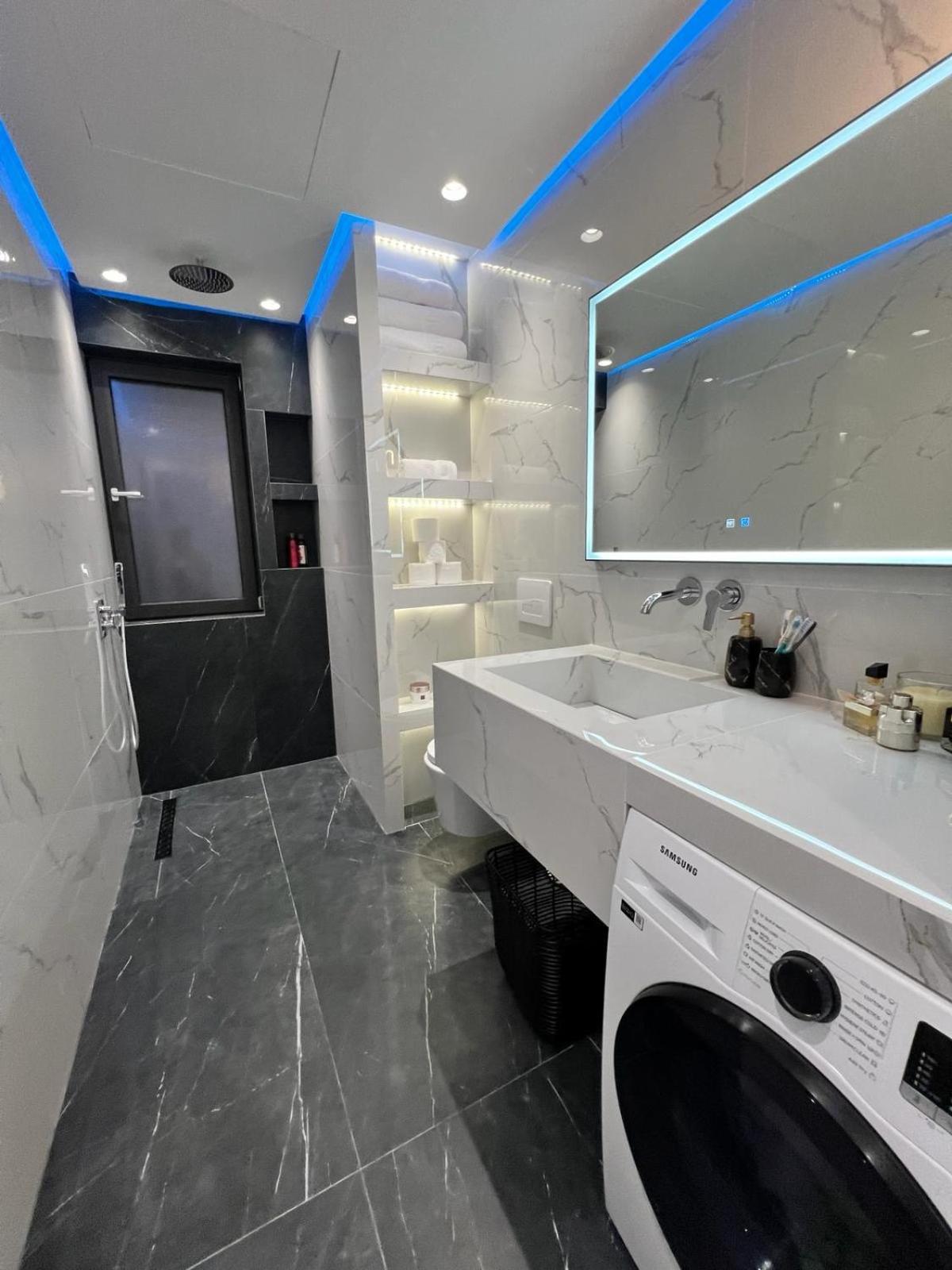 oli golden beach residence