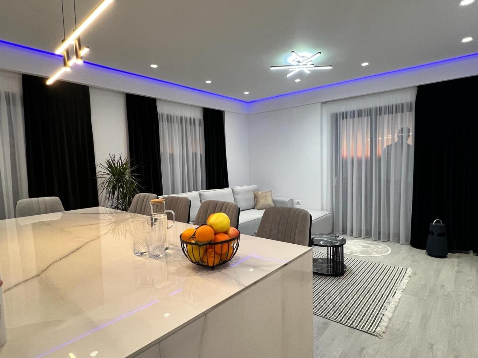 oli golden beach residence