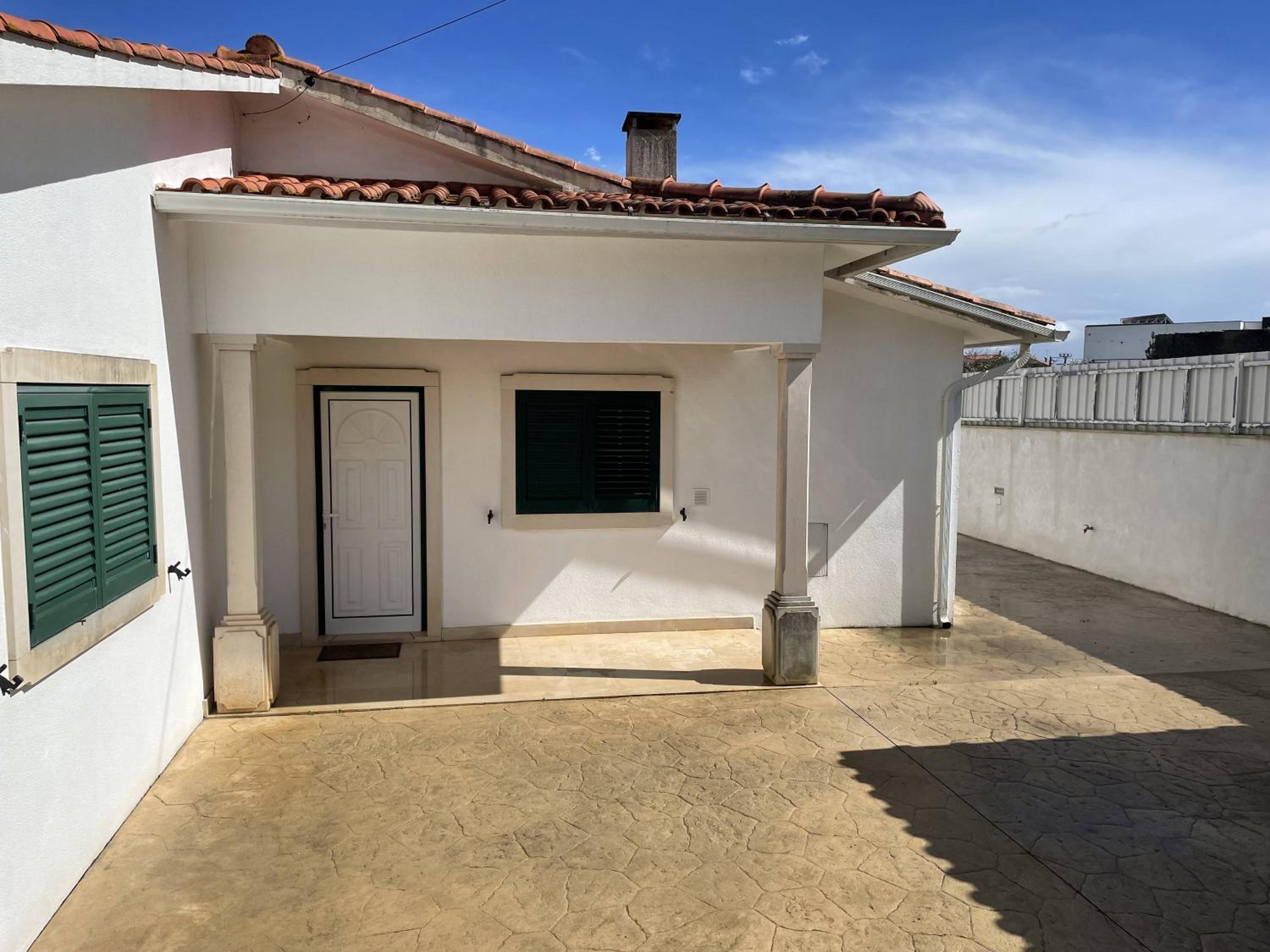 Casa com Alma by LovelyStay