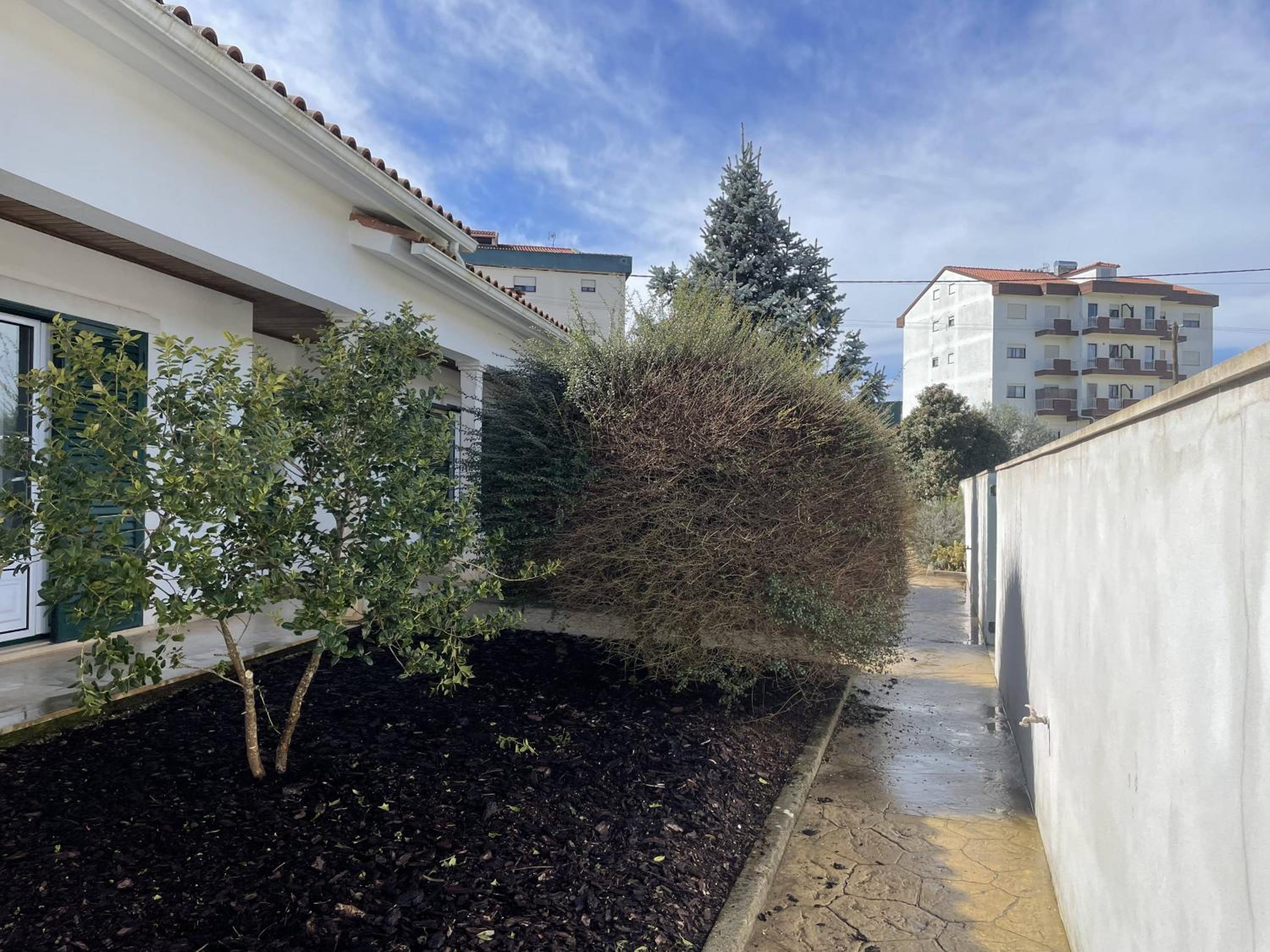 Casa com Alma by LovelyStay