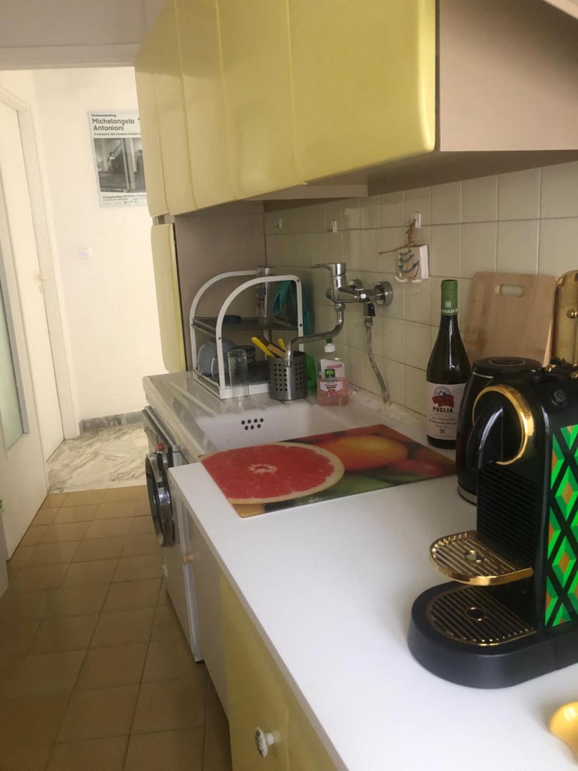 Le paquebot en Sanremo — kitchen