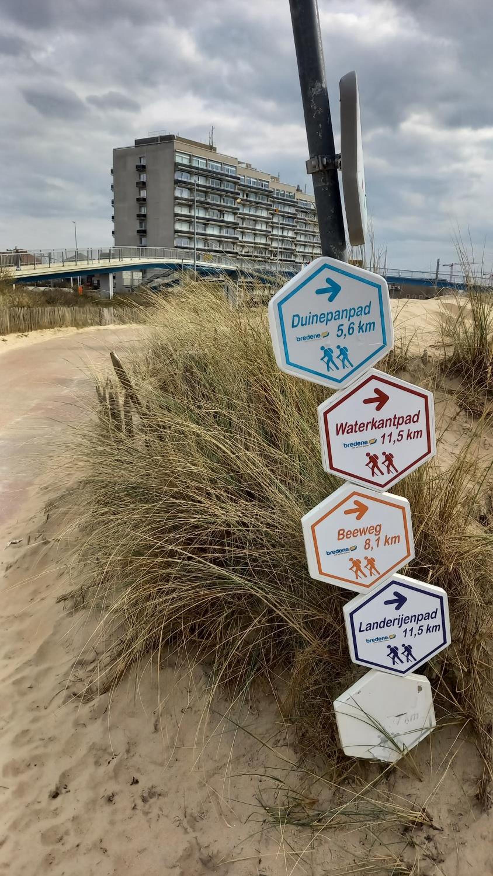 Studio Astrid at 100 meter from sea with Parking place