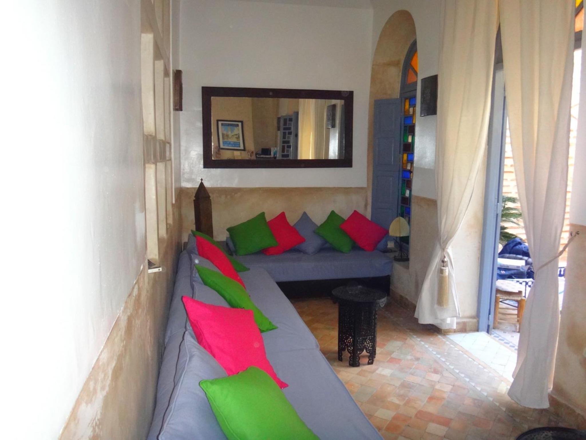 lounge