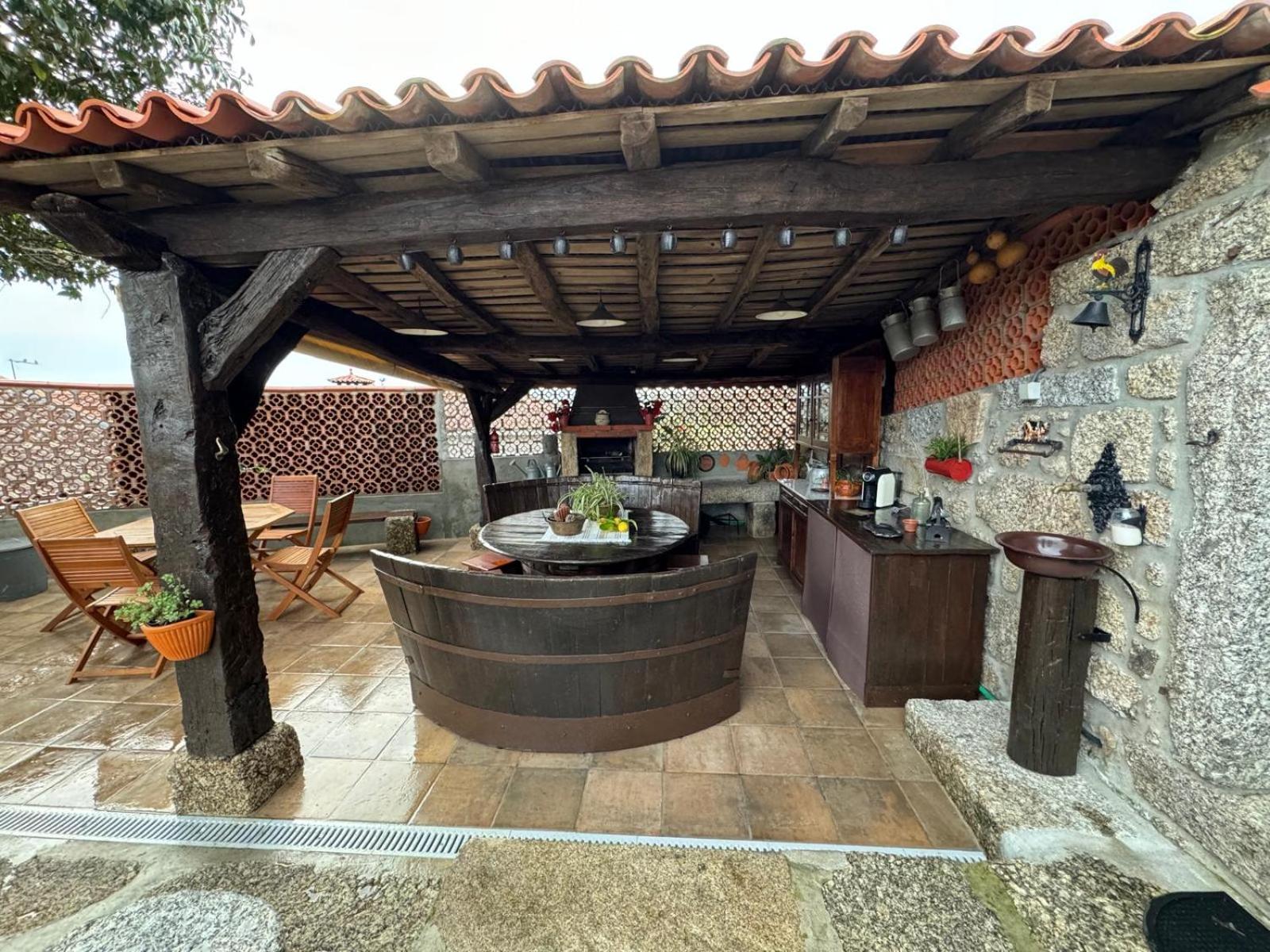 Casa de Sequiade view 2