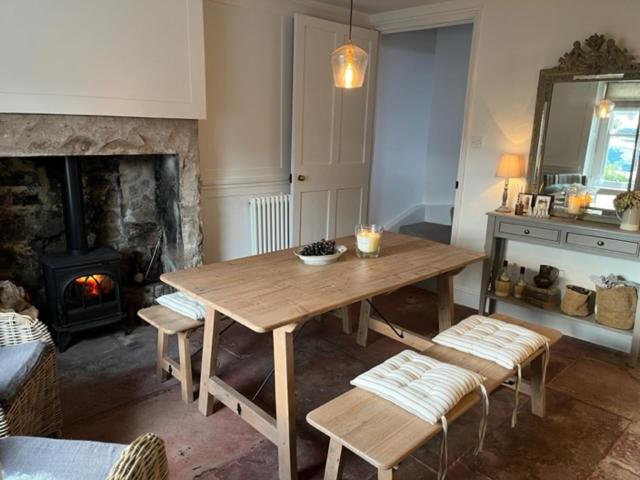 Old Cross Cottage, Askham view 4