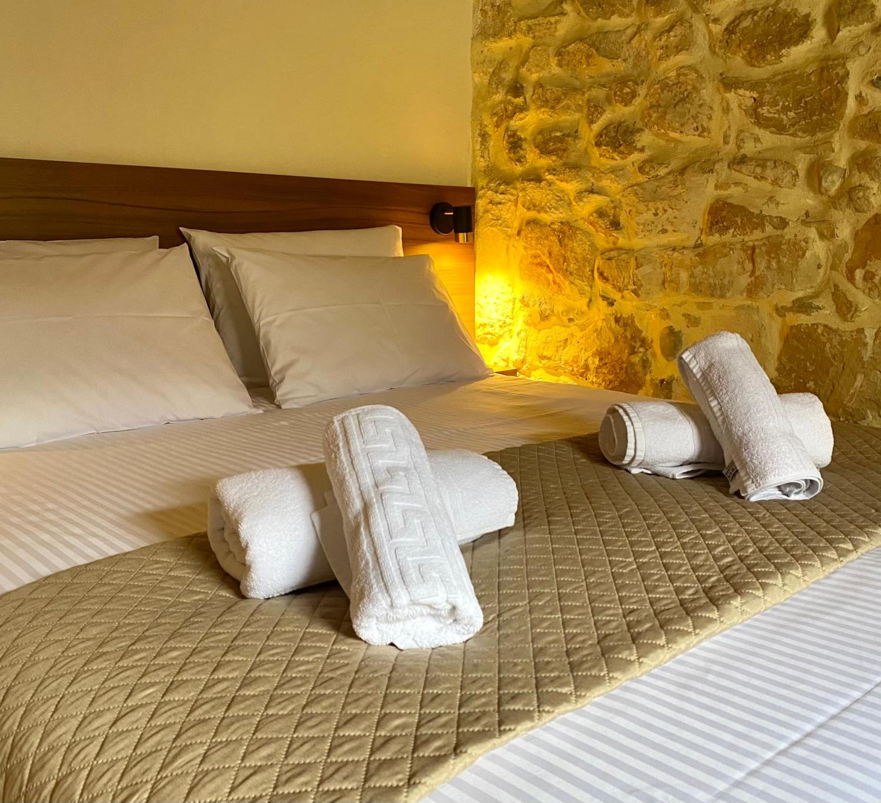 Serenity Stone House, a Blissful Retreat view 3