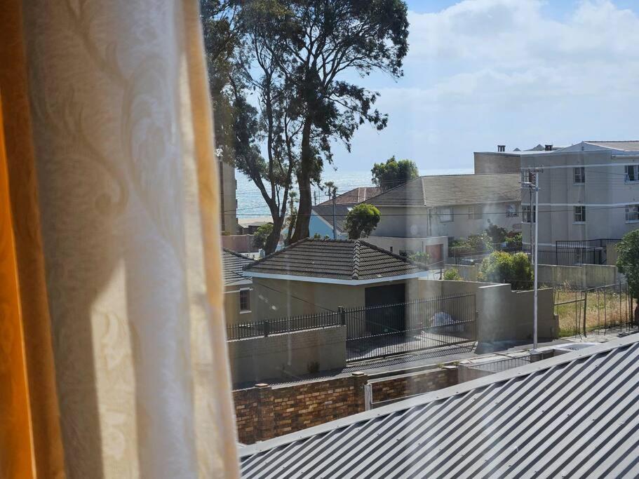 Strand Beach Apartment view 2