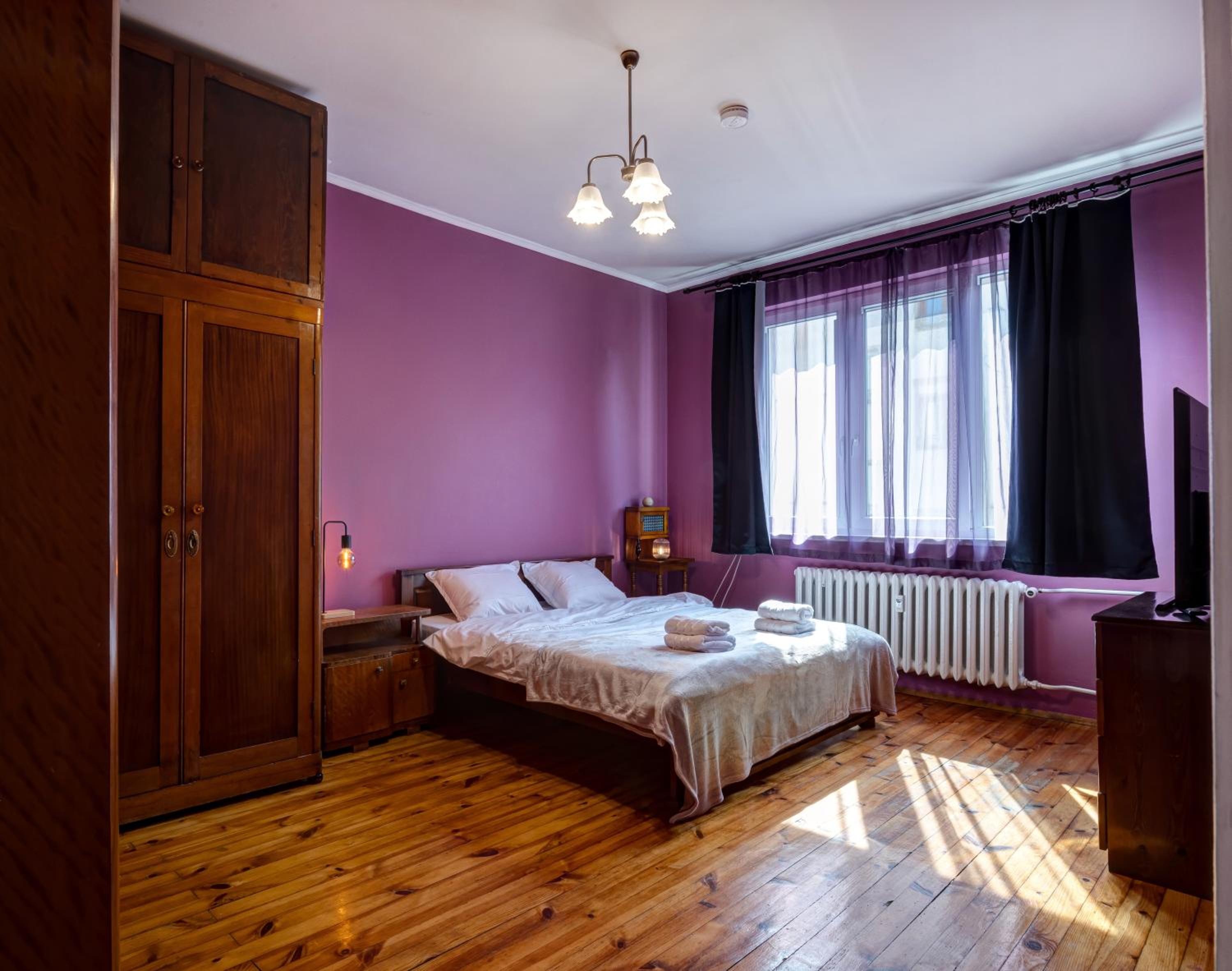 Old Sofia central stay