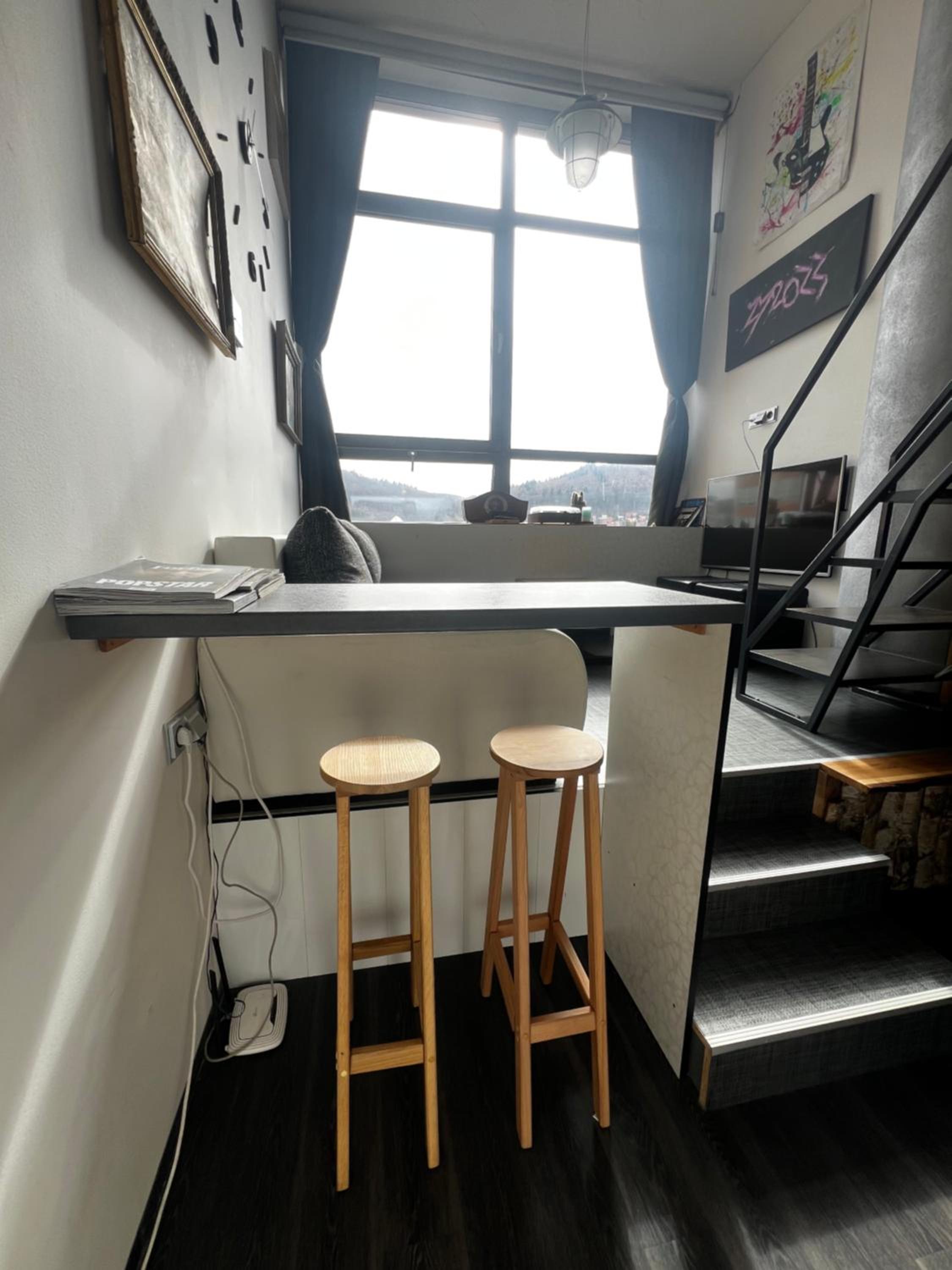 1 bedroom loft apartment