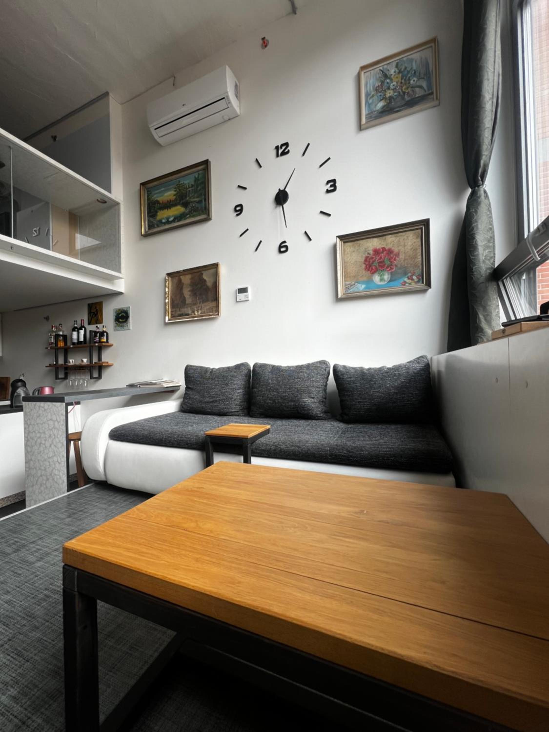 1 bedroom loft apartment