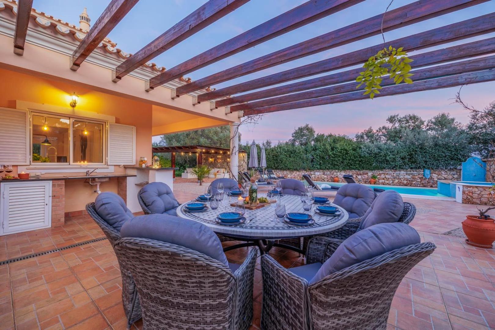 Stunning Countryside Villa w Private Garden & Pool view 5