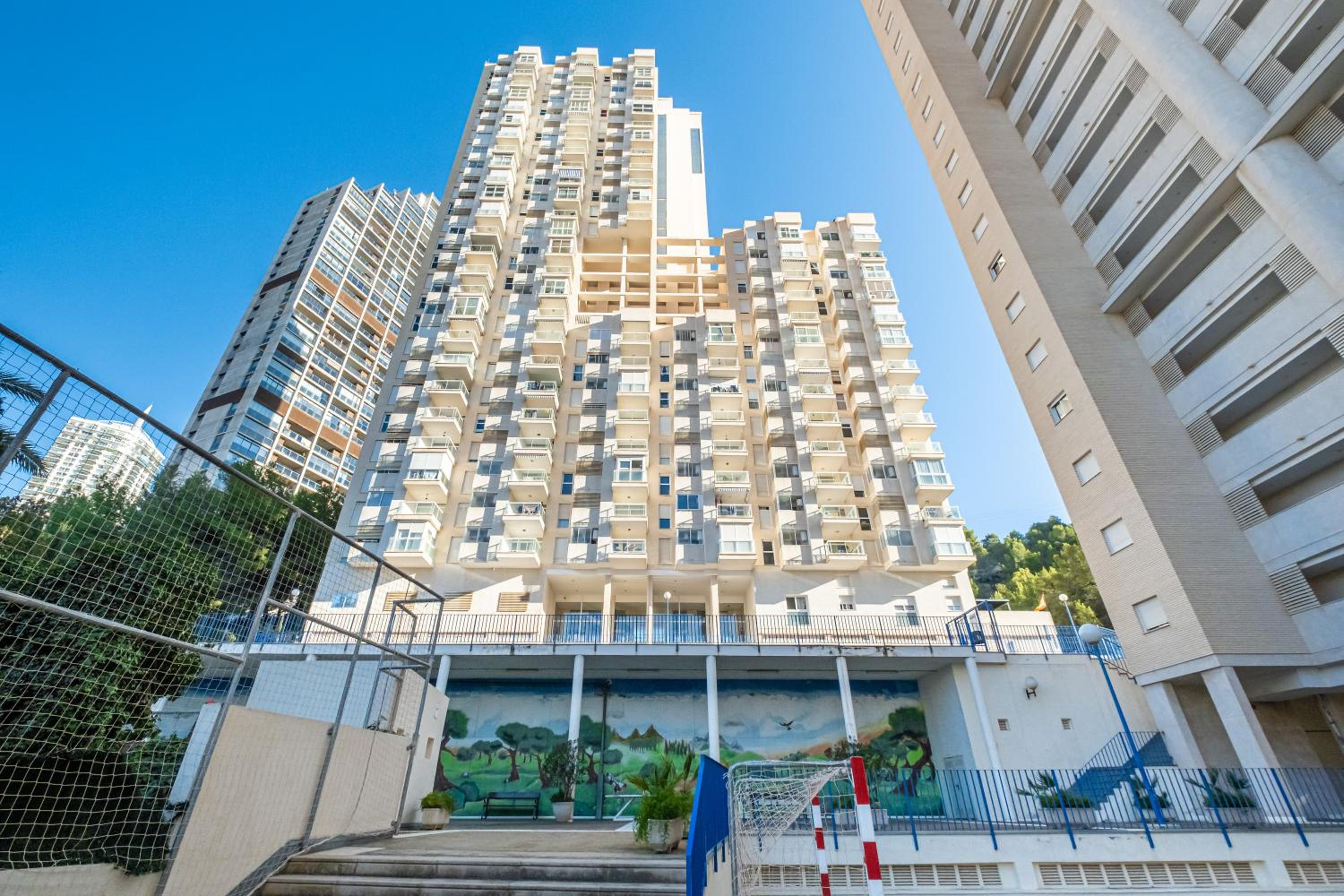Tower San Remo 9-E Apartment Levante Beach view 3
