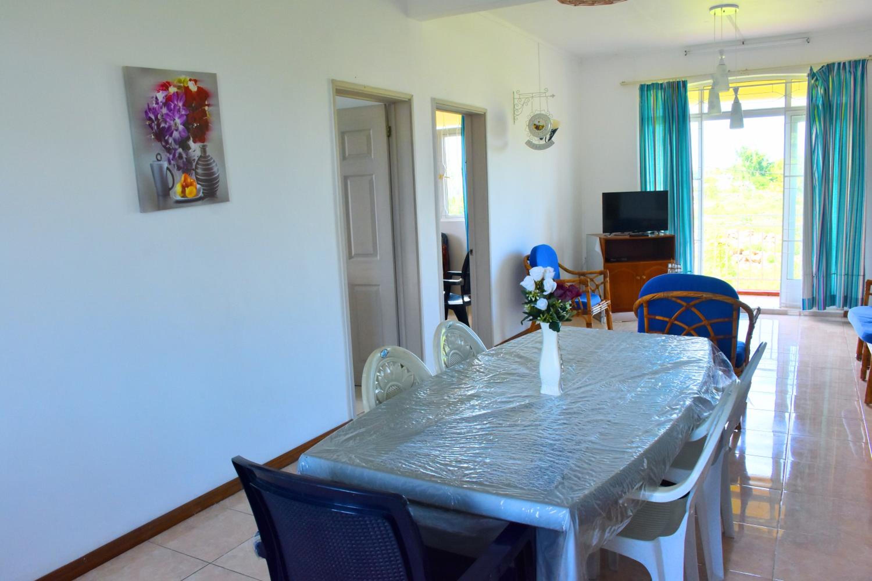 Tropical Beeze in Pereybere 3 Beds Apartment view 3