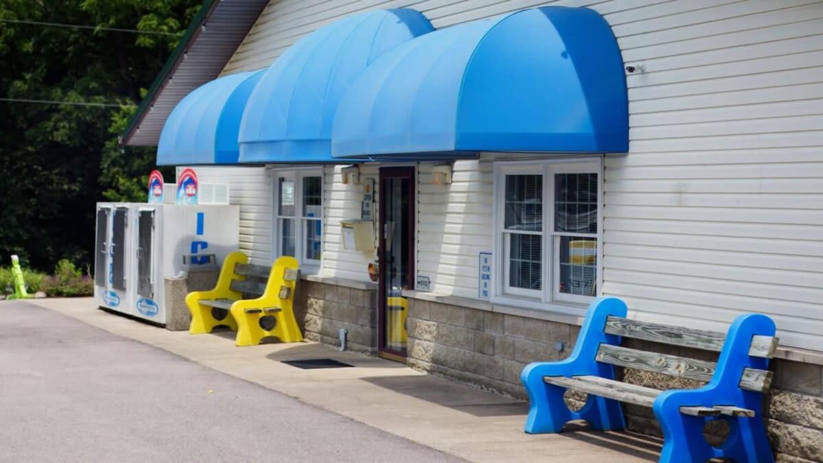 Photo 9