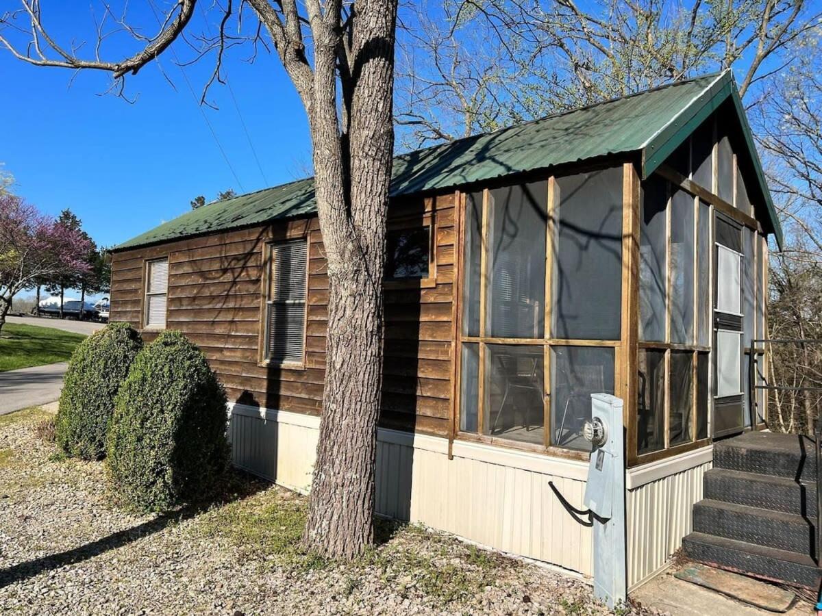 Relaxing Cabin in Bloomington