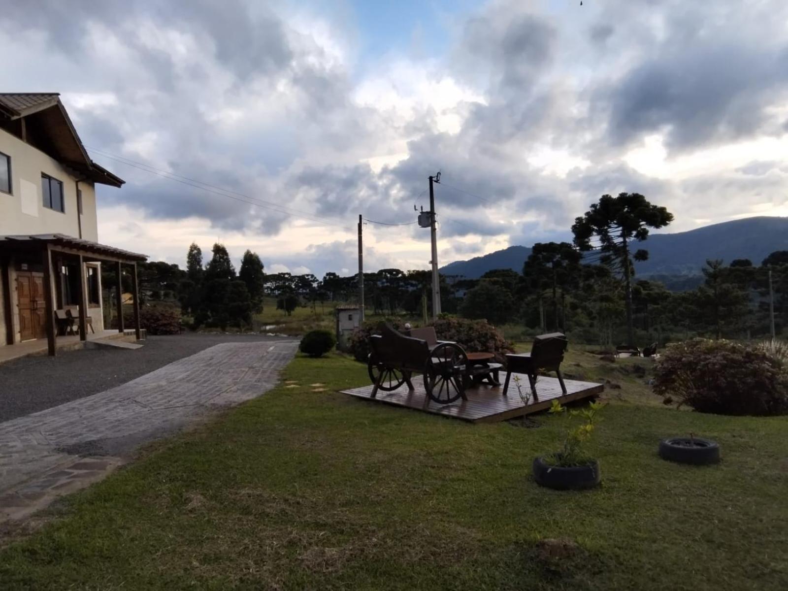 Hibisco Home Hotel