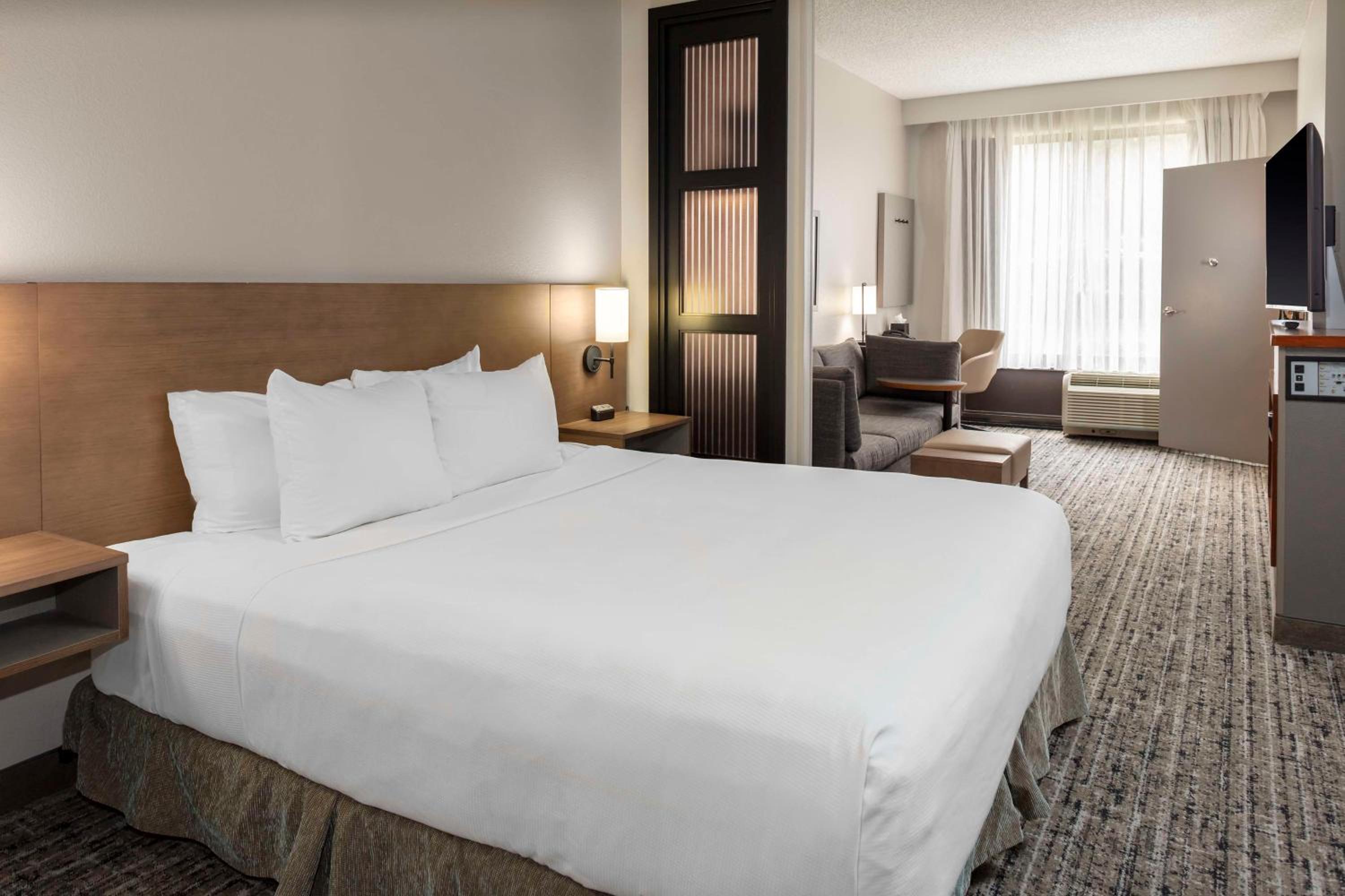 Hyatt Place-Dallas/Arlington 2