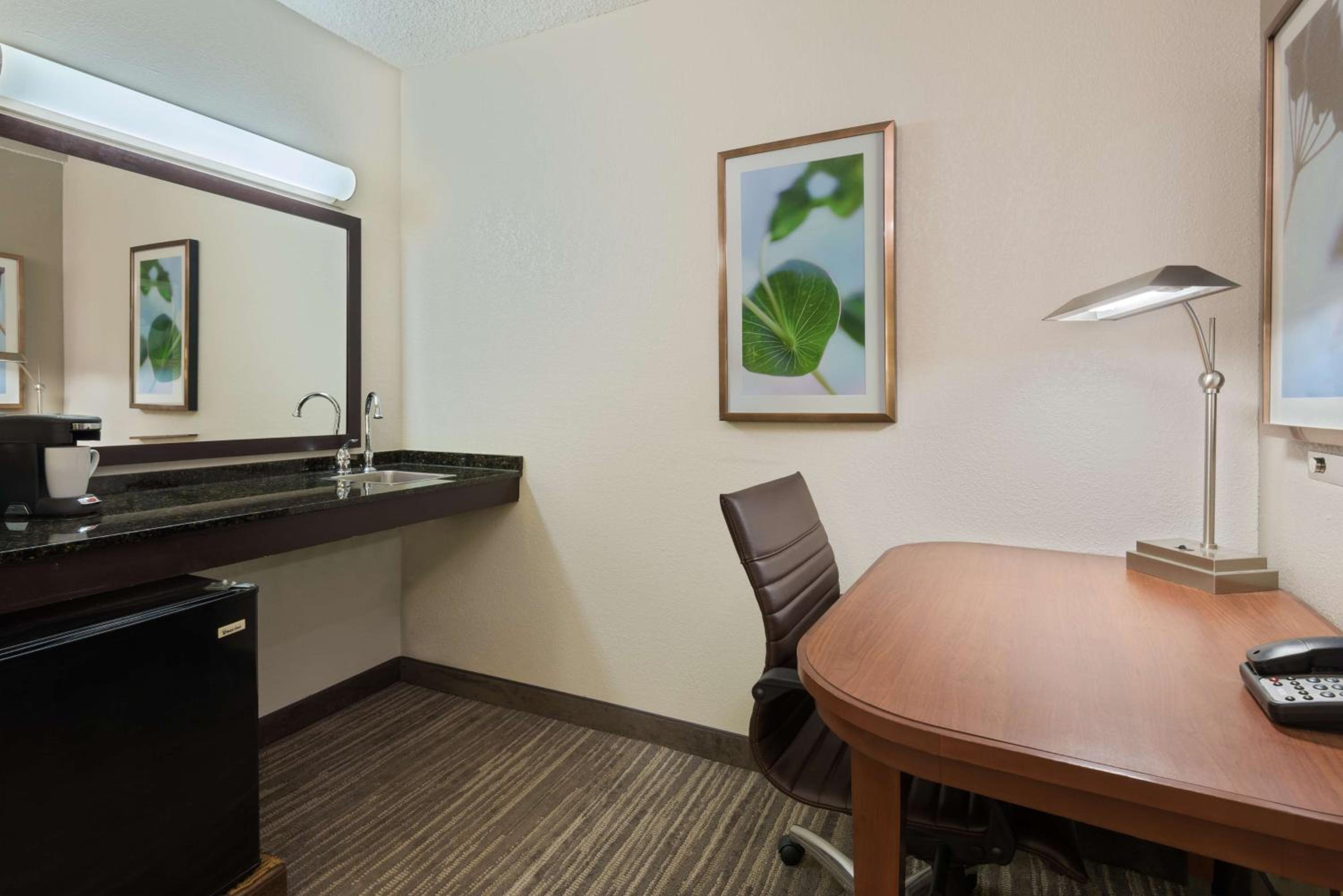 Hyatt Place Ft. Lauderdale/Plantation - Property Image 12