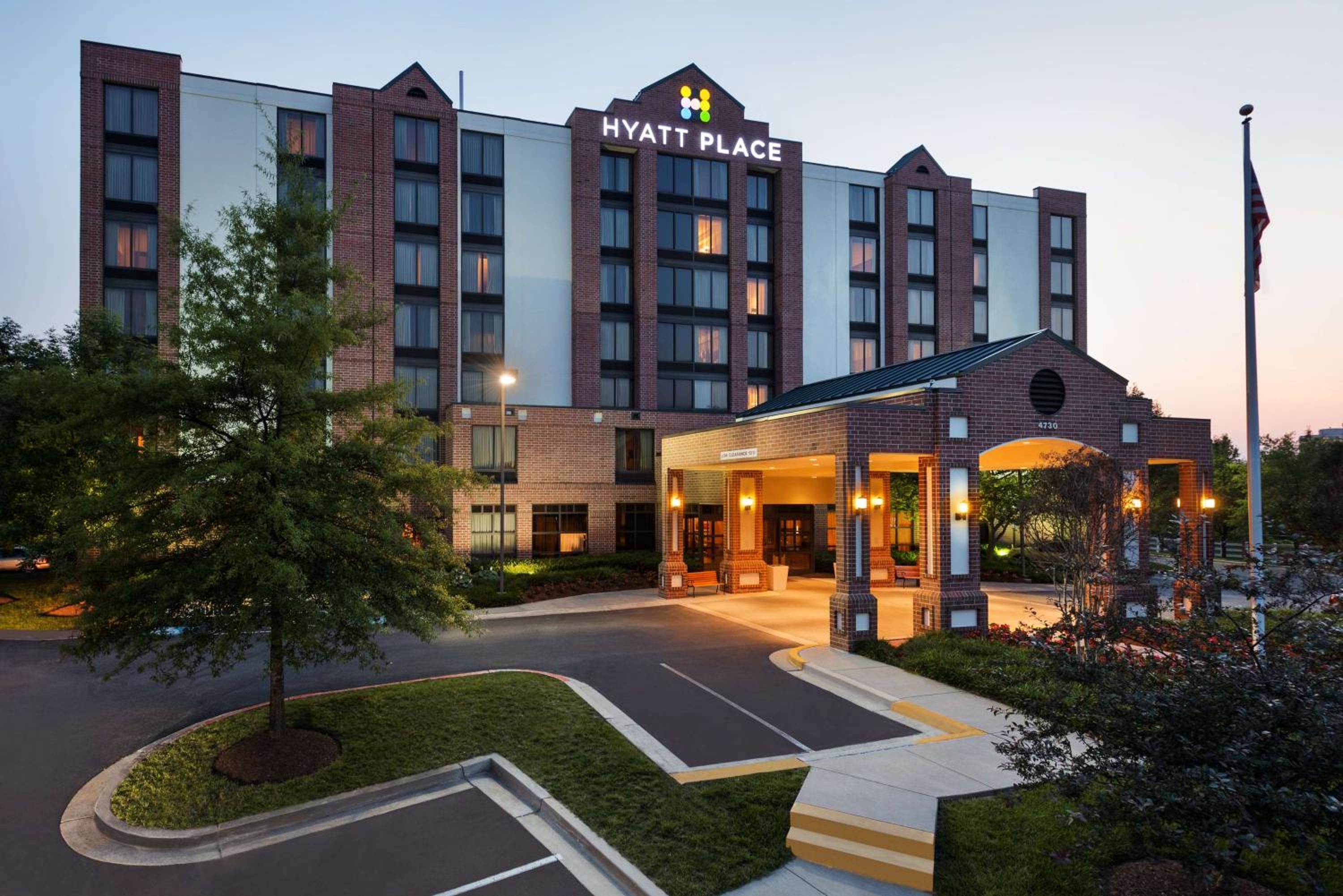 Raleigh Vacations - Hyatt Place Raleigh Durham Airport - Property Image 1