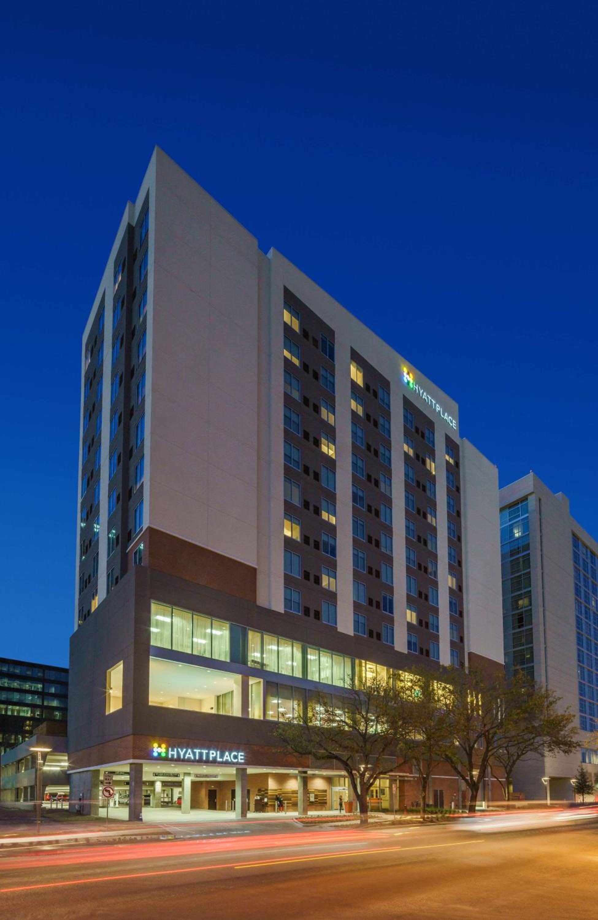 Hotel Hyatt Place Houston Galleria - Image 1