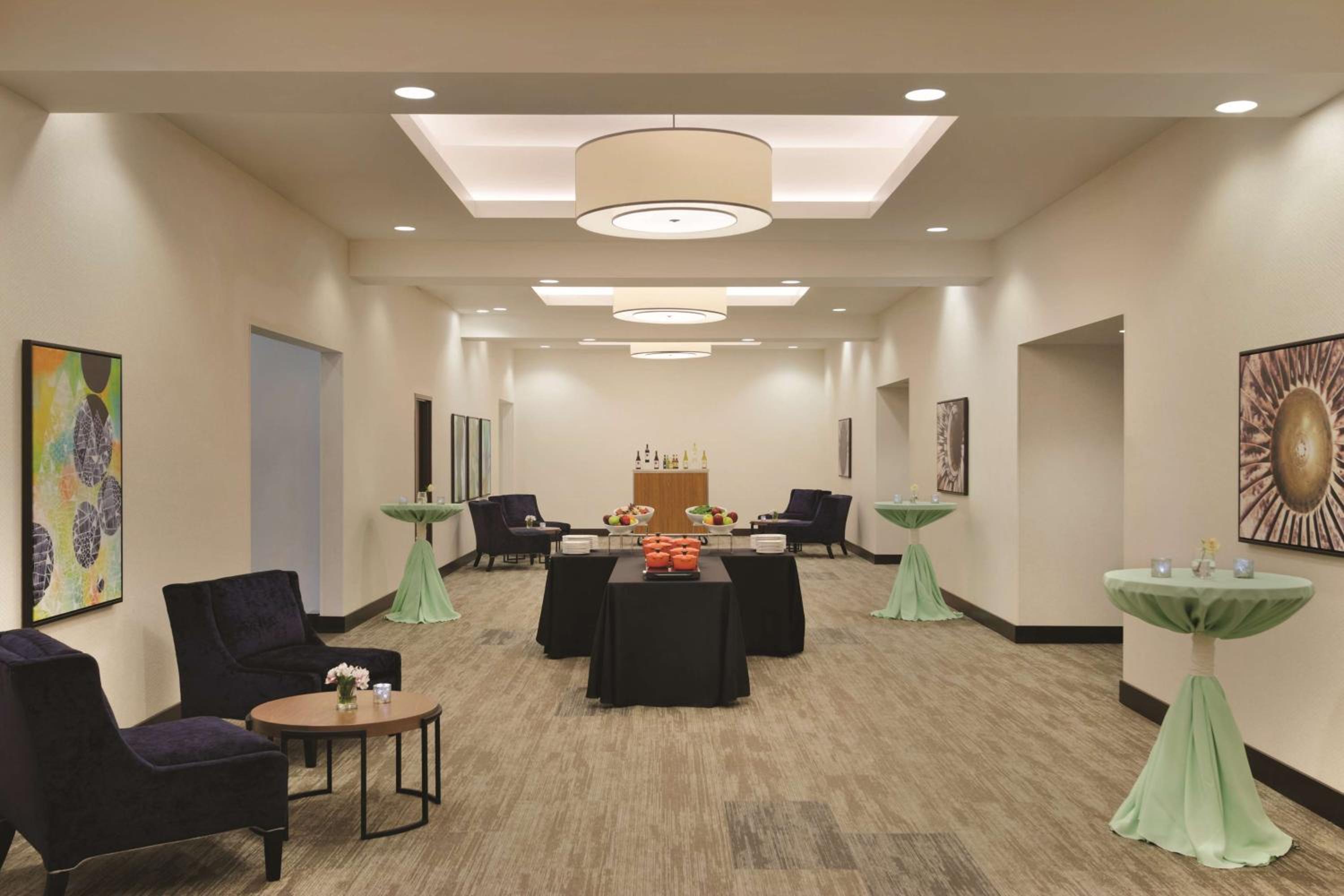 Rosemont Vacations - Hyatt Place Chicago O'Hare Airport - Property Image 5