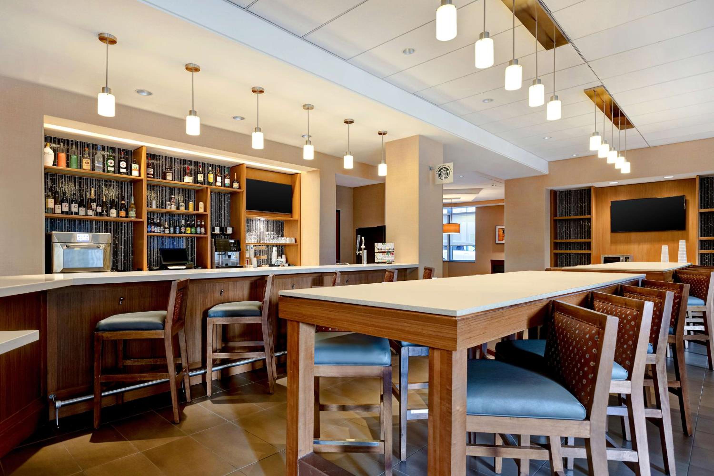 Bloomington Vacations - Hyatt Place Bloomington / Normal - Property Image 31