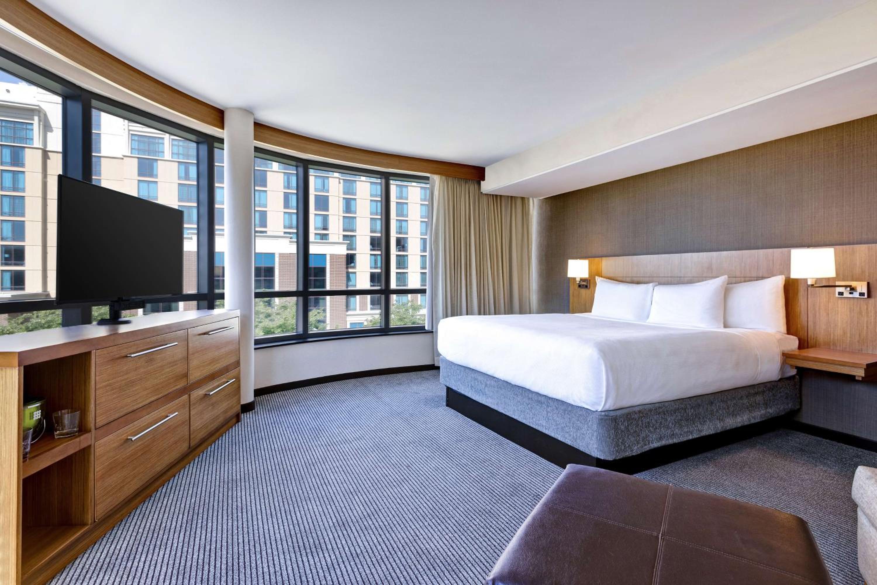 Bloomington Vacations - Hyatt Place Bloomington / Normal - Property Image 38