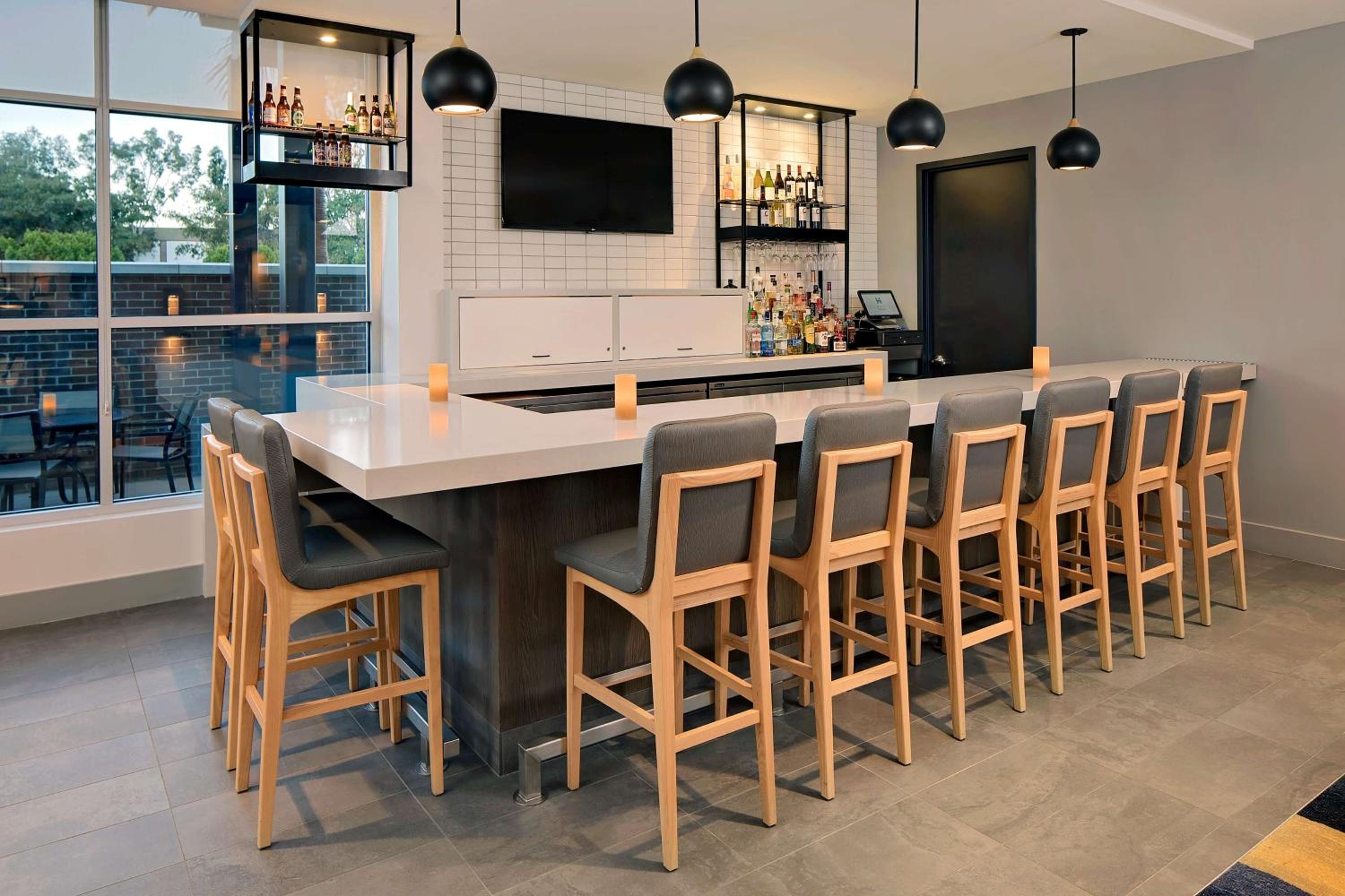 Orange County/Anaheim Vacations - Hyatt House Irvine/John Wayne Airport - Property Image 11