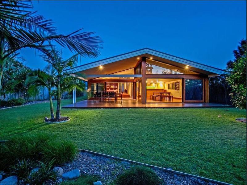 Cabarita Beach Oasis - 3BR Beach House by uHoliday