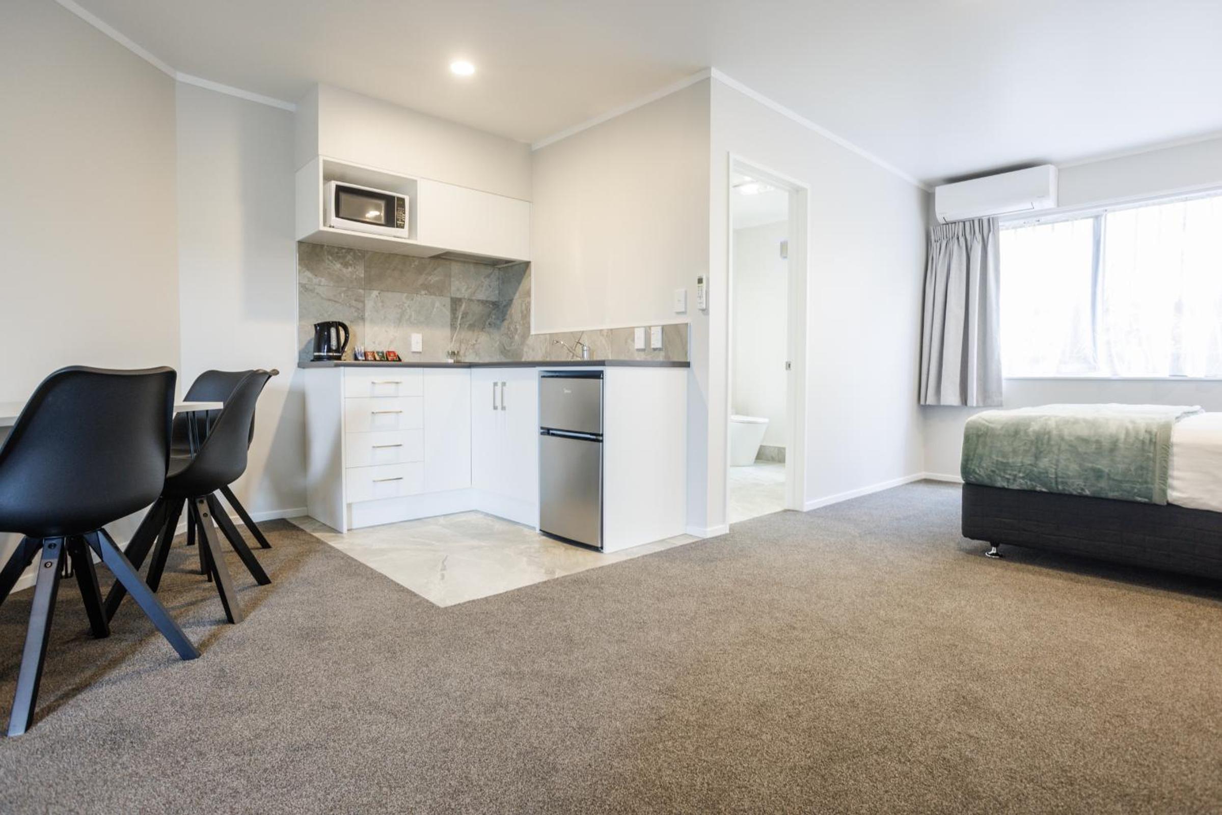 BK's Pohutukawa Lodge