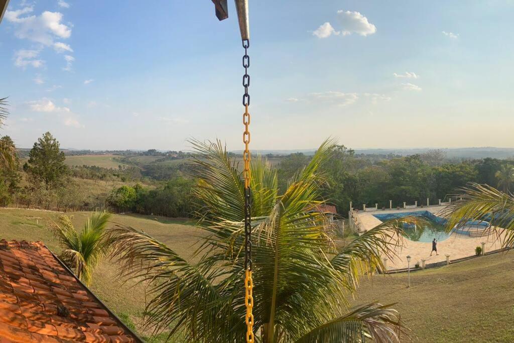 Chácara tipo resort a maior piscina que vc já viu!