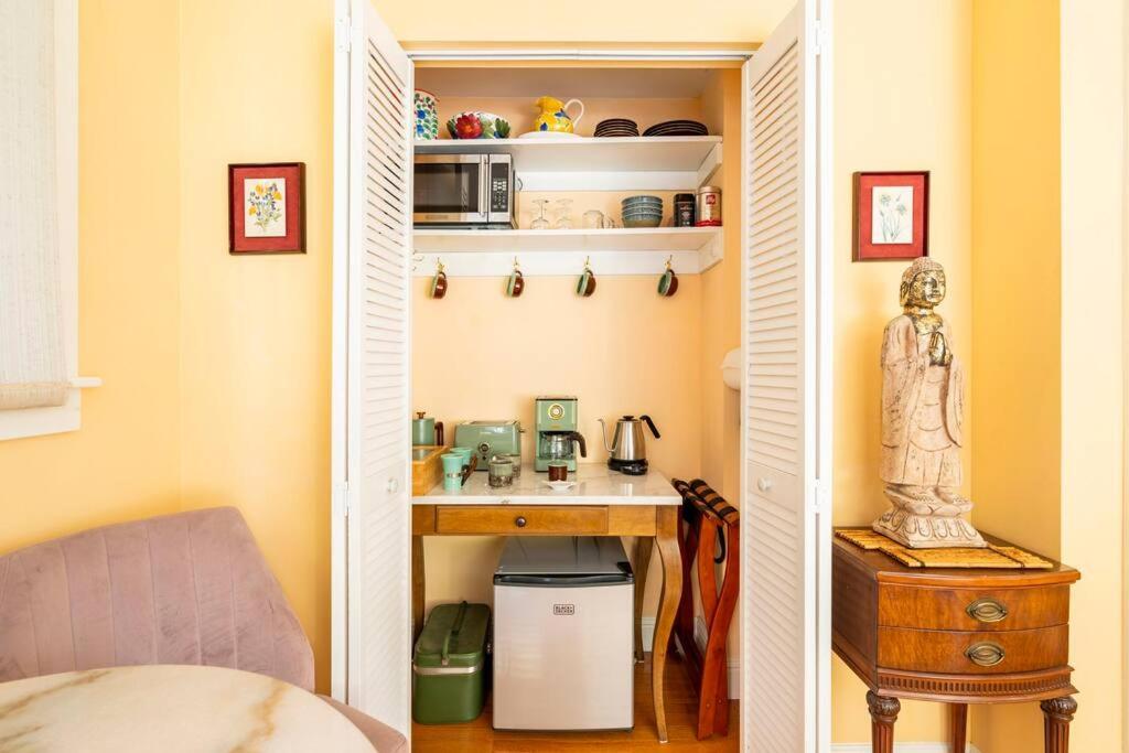 Secret Garden Stay - Perfect SF Location view 5