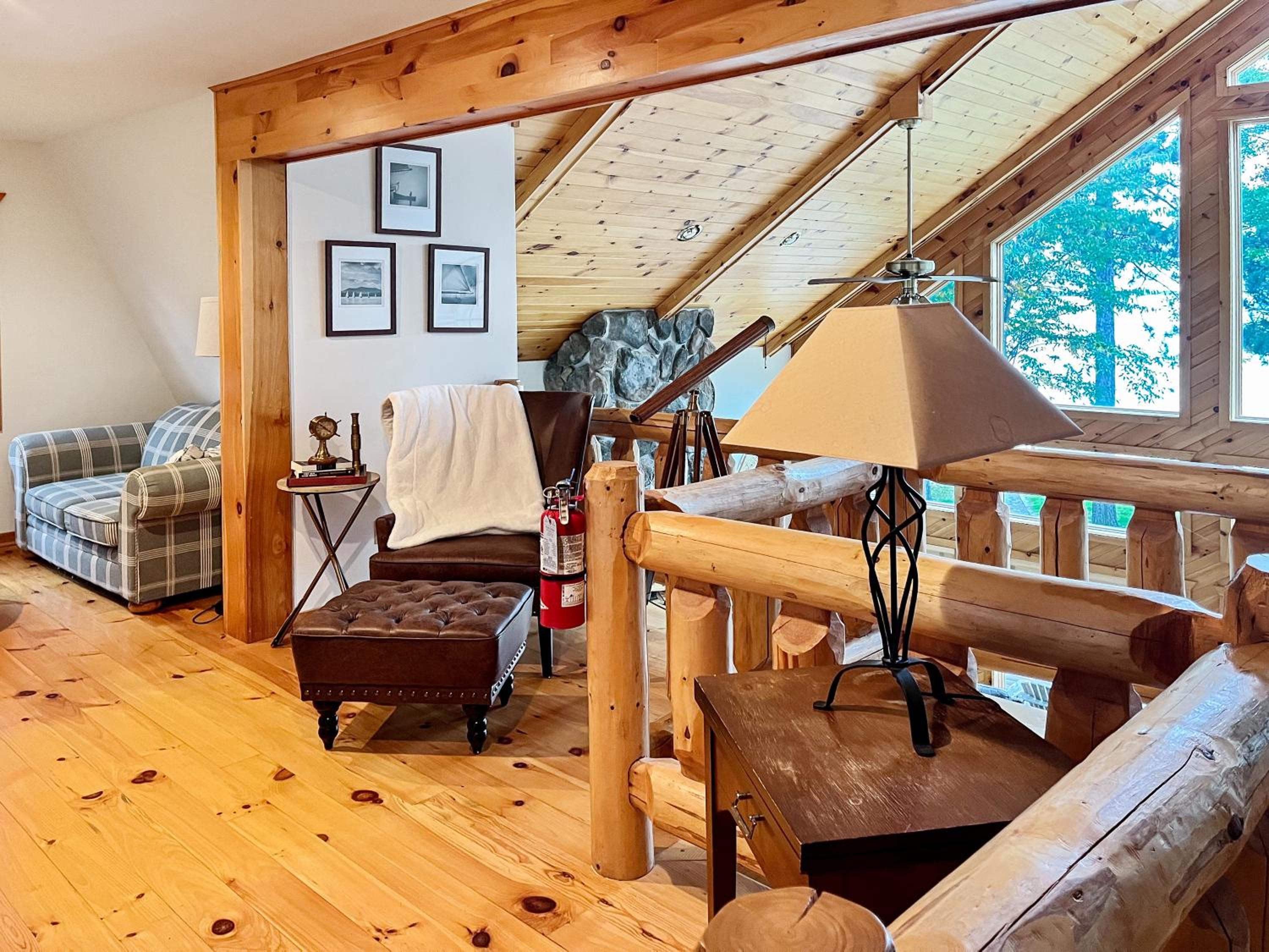 5br Lakeside Home Fishing And Pet Friendly view 5