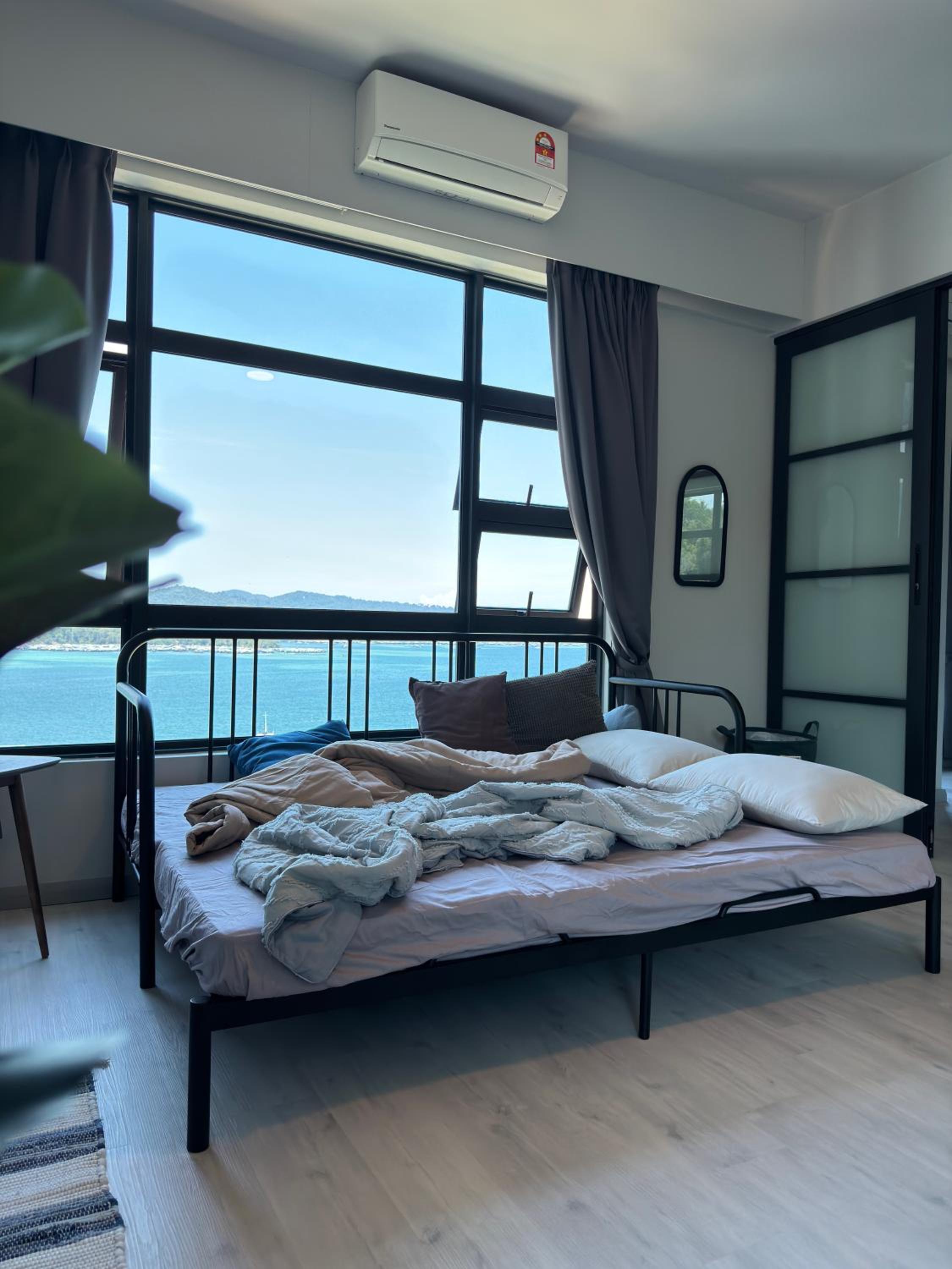 Jesselton Quay l Deluxe l Family Suite l 2 bedrooms 2 bathrooms l Sunset Seaview photo 4