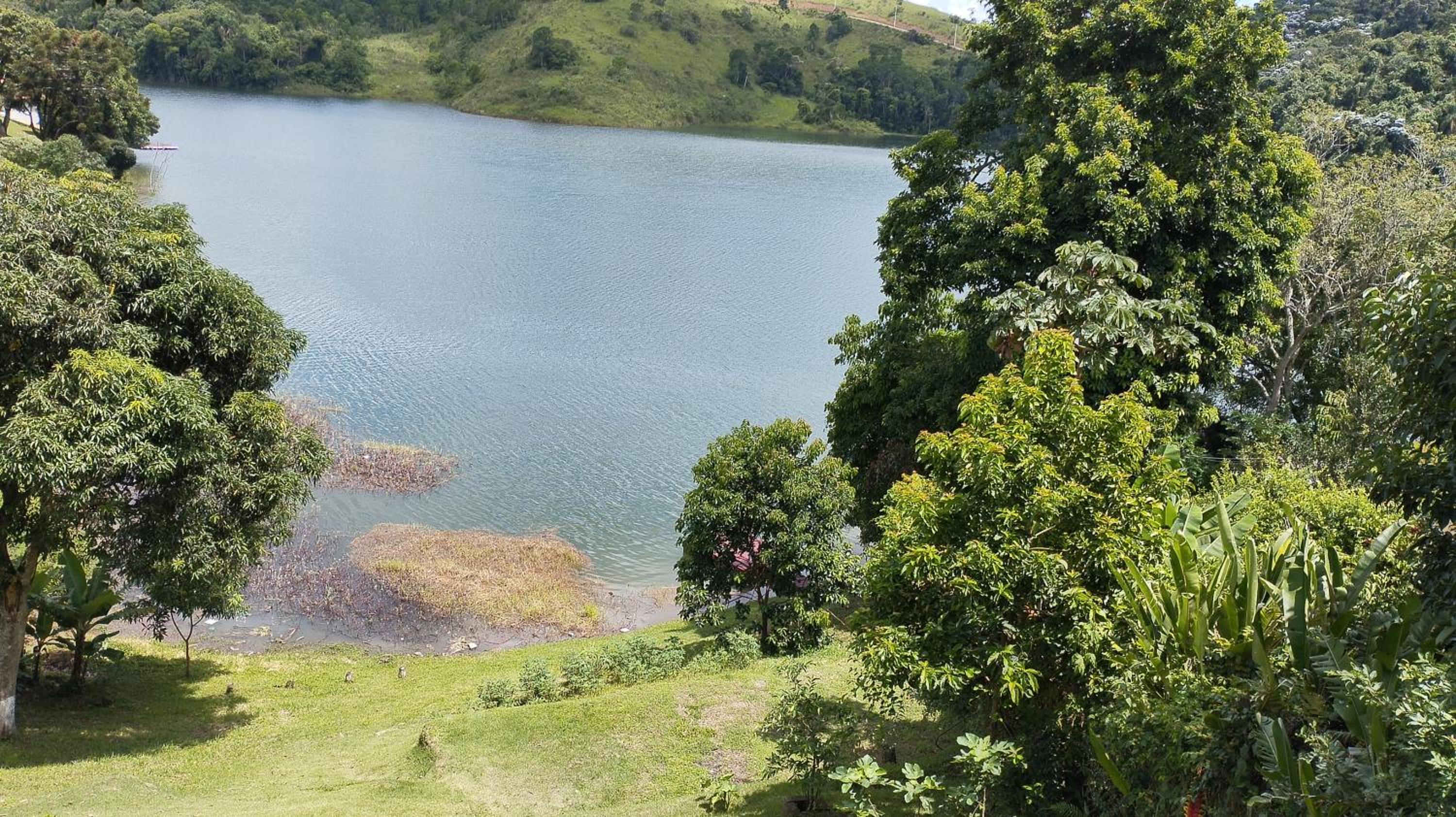 Chacara Igarata pe na Agua