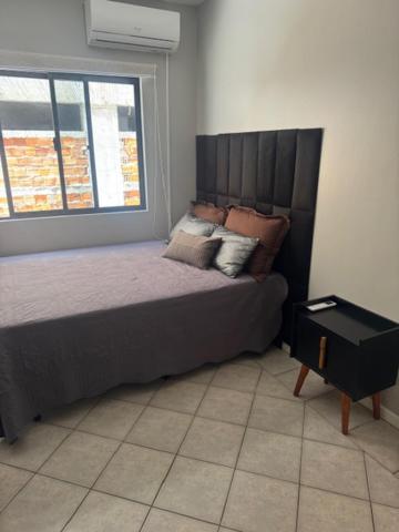 Apartamento na melhor localização da meia praia em itapema com garagem para camioneta suv
