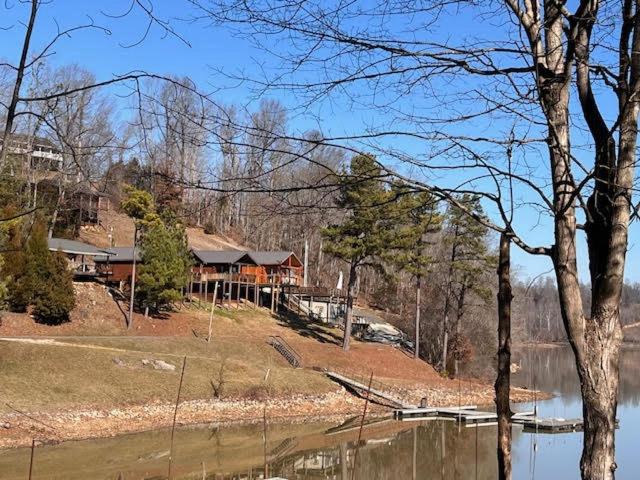 Holiday Hills Resort