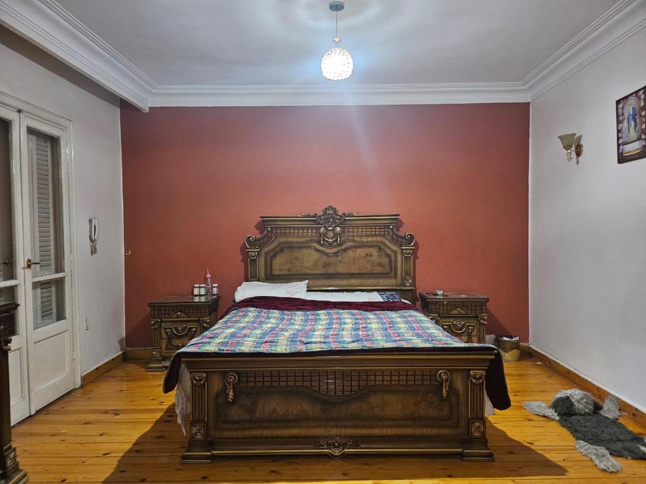 Villa Apartment Nile View in City Center Near Grand Museam