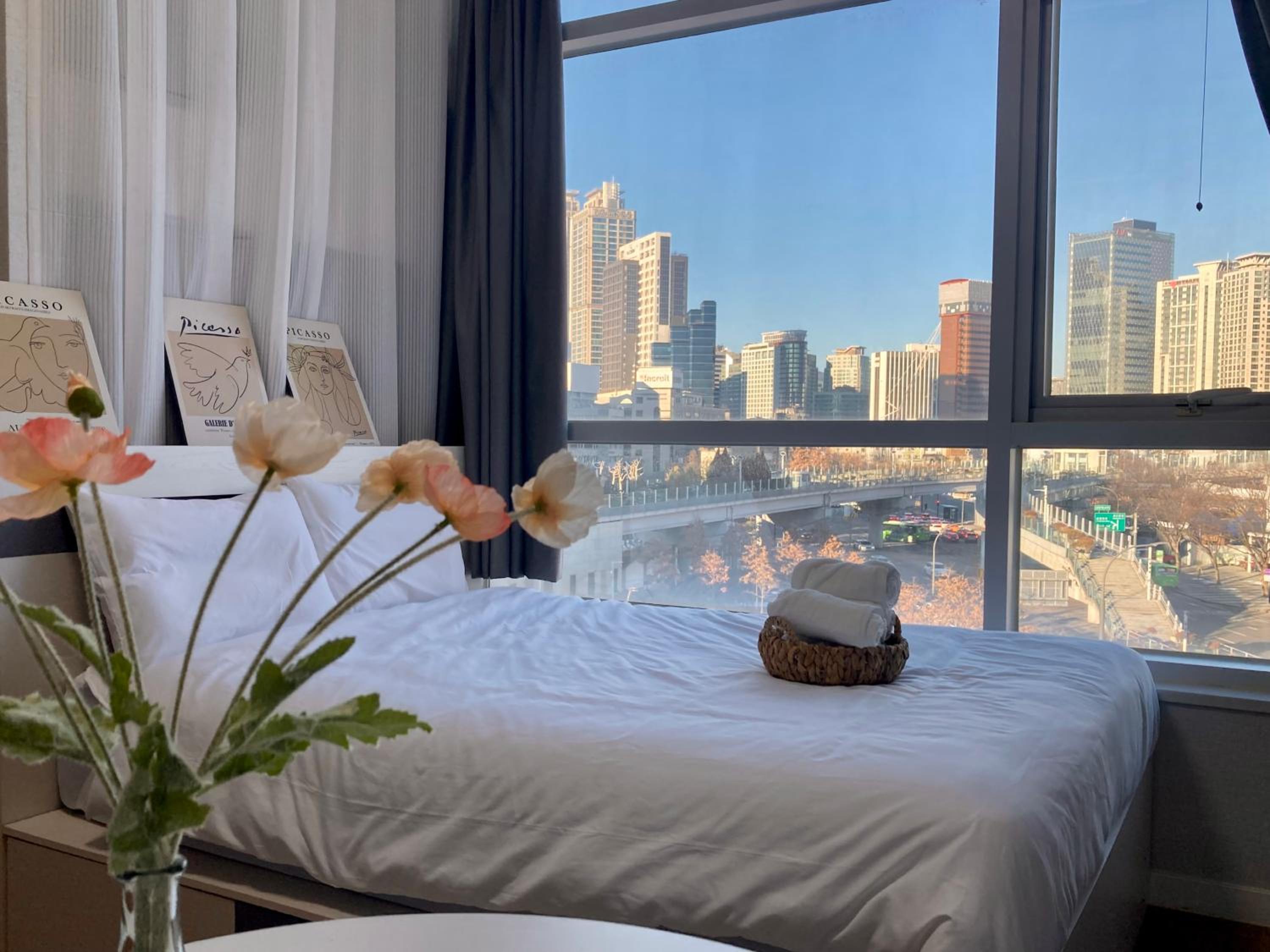 hotel room