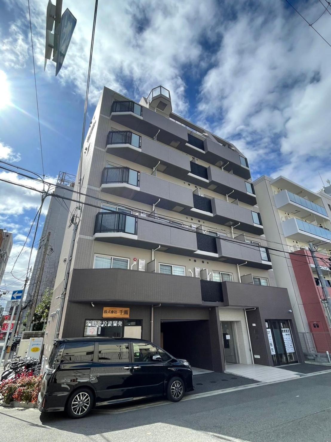 Color Tsuruhashi
