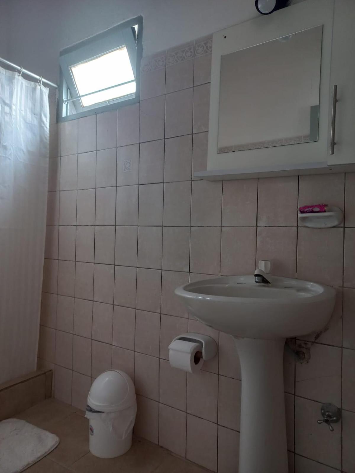 Casa cerca del centro con cochera