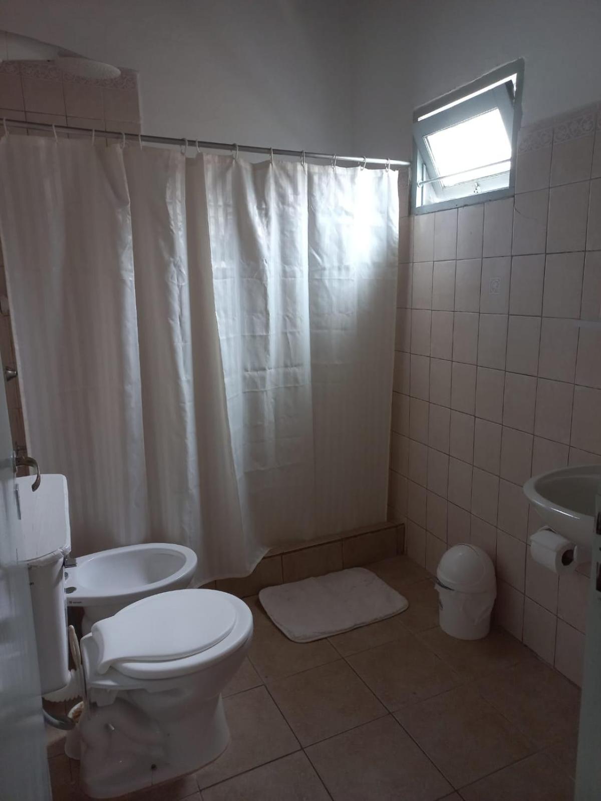 Casa cerca del centro con cochera