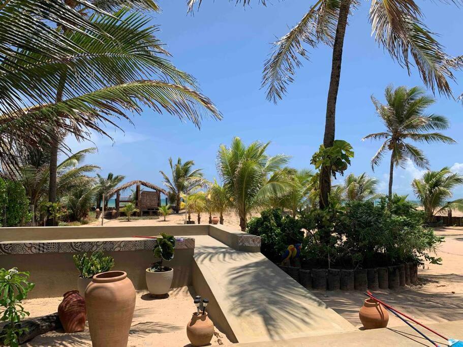 Bela casa de praia beira mar