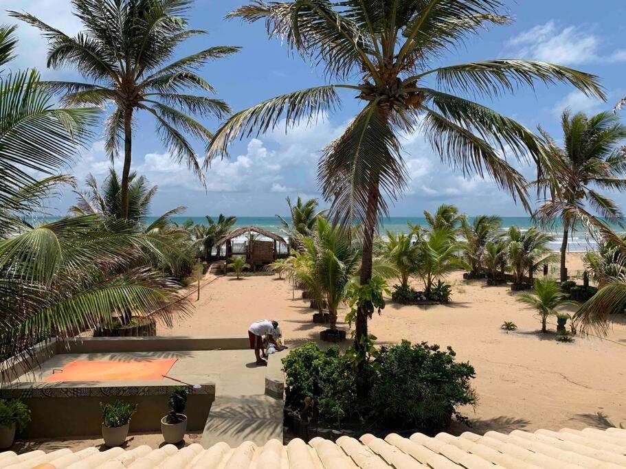 Bela casa de praia beira mar